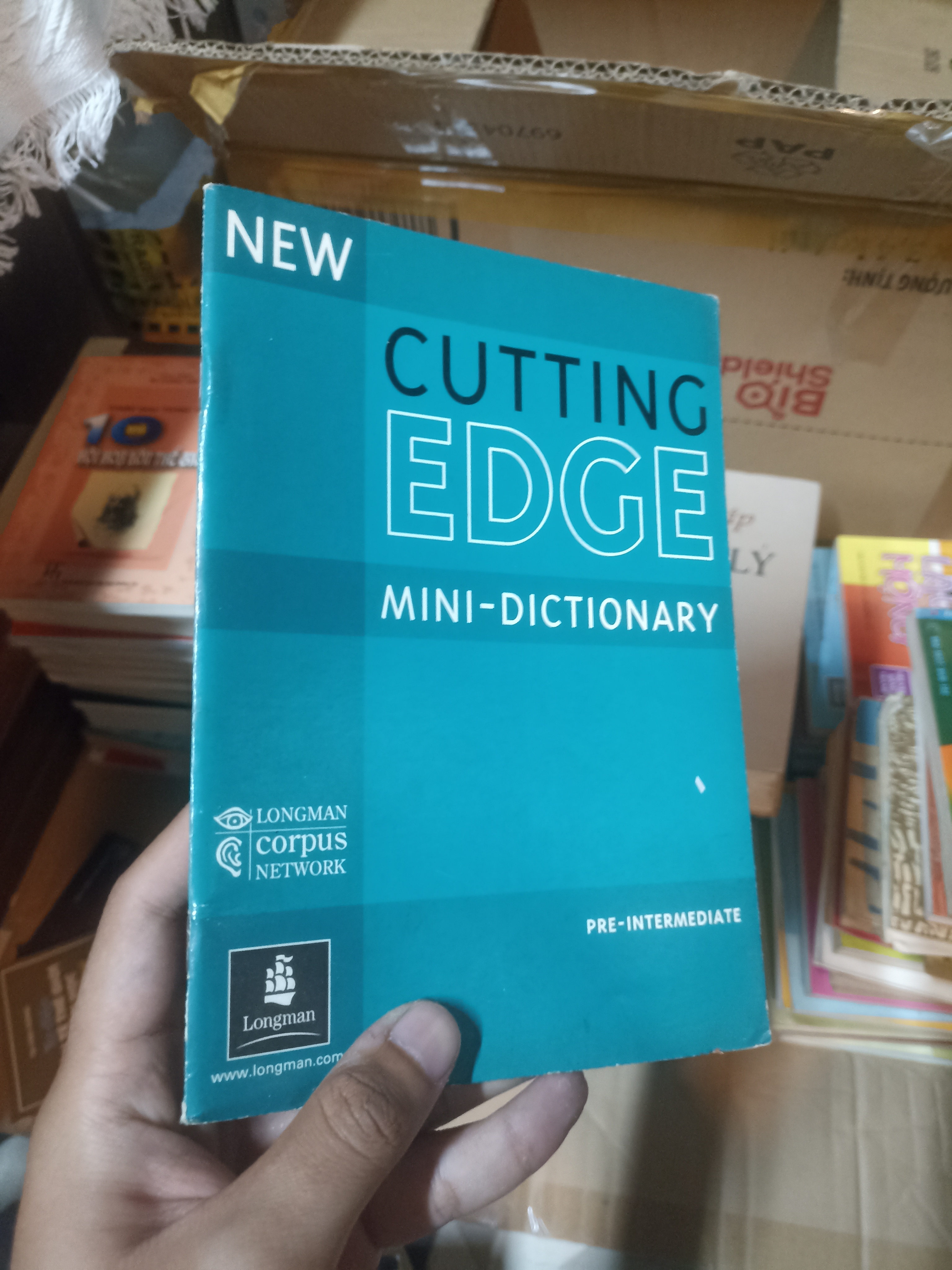 Cutting EDGE mini-dictionary (Sách tự học tiếng Anh) NSX