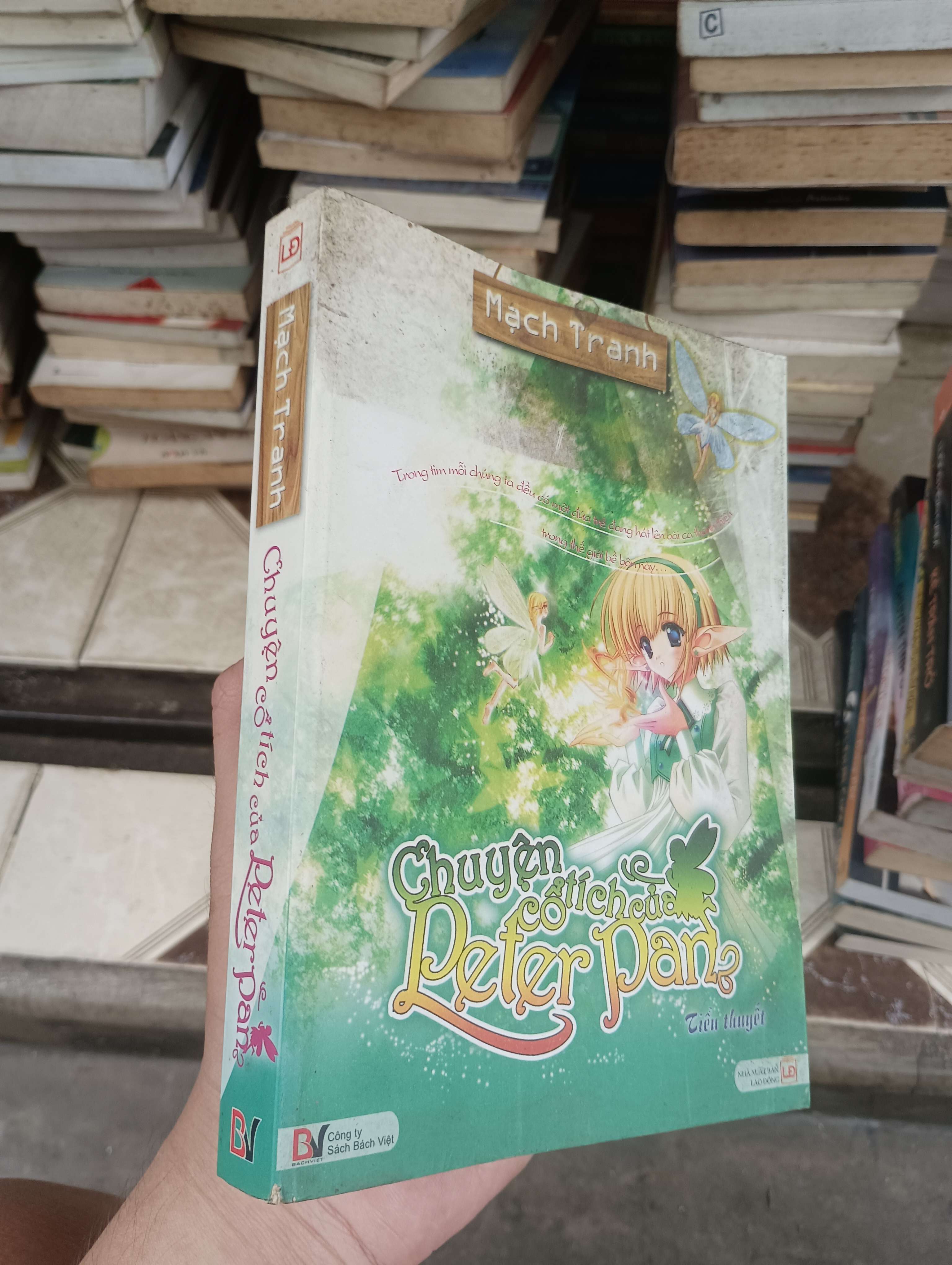 Chuyện cổ tích của Peter Pan - Mạch Tranh 2011 (Sách văn học) BGB
