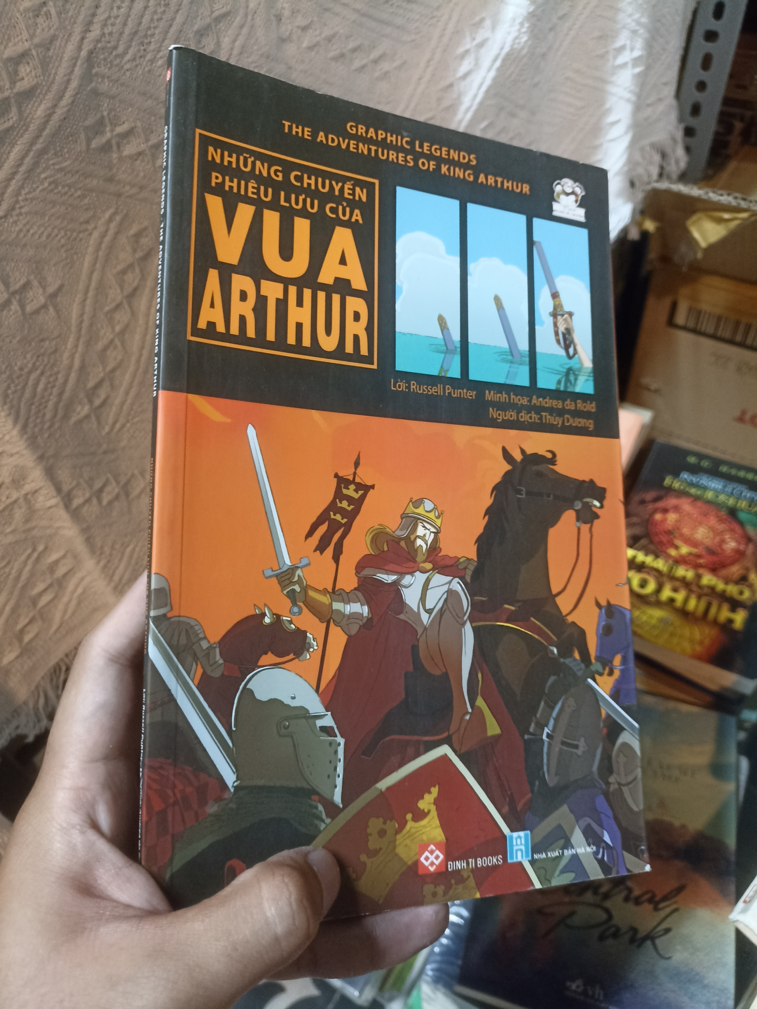 Những chuyến phiêu lưu của Vua Arthur (Truyện tranh ) NSX