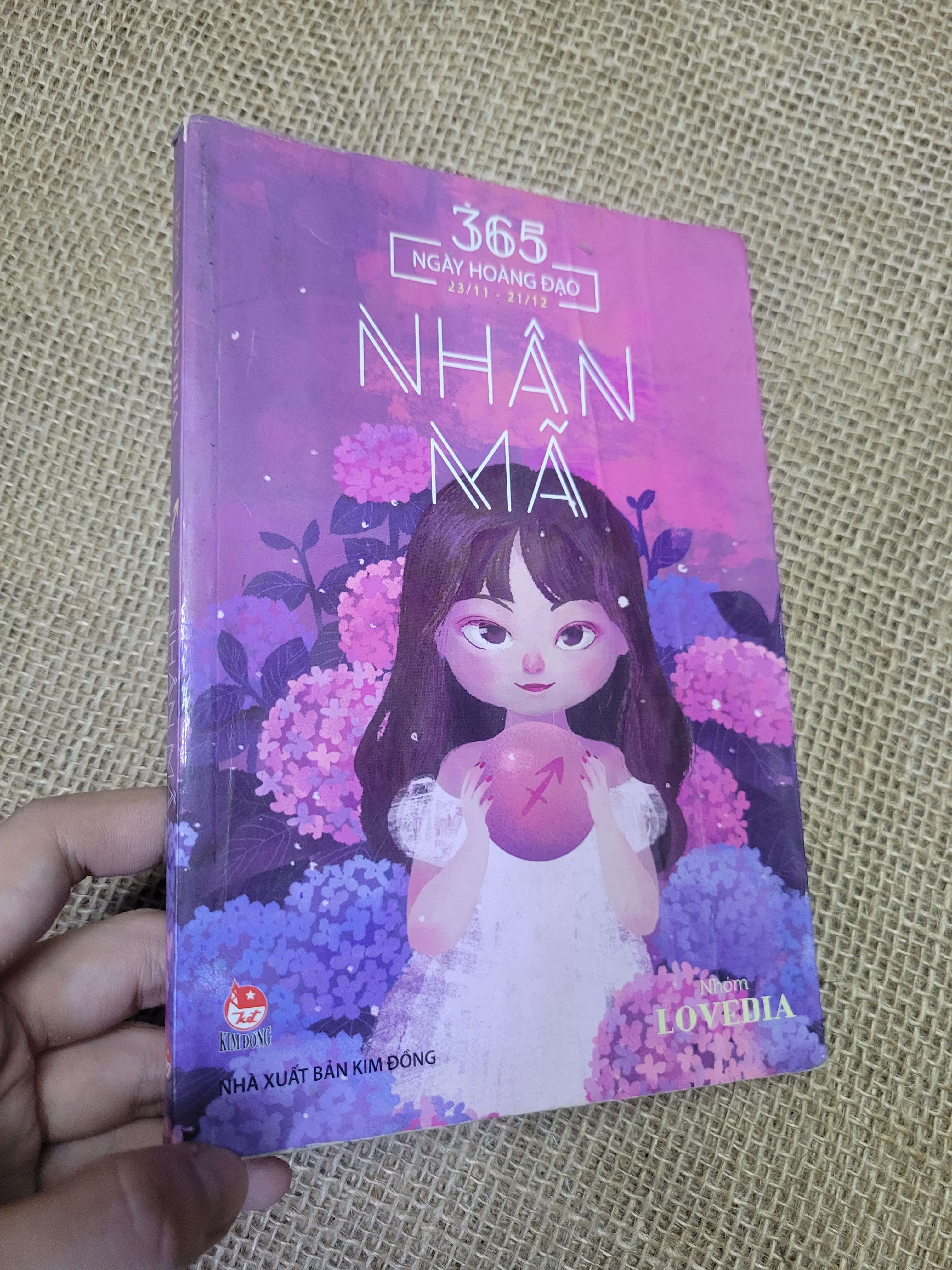 365 Ngày Hoàng Đạo Nhân Mã - Nhóm Lovedia 2016 mới 80% bẩn bìa, ố (Sách tôn giáo - tâm linh) HLSC