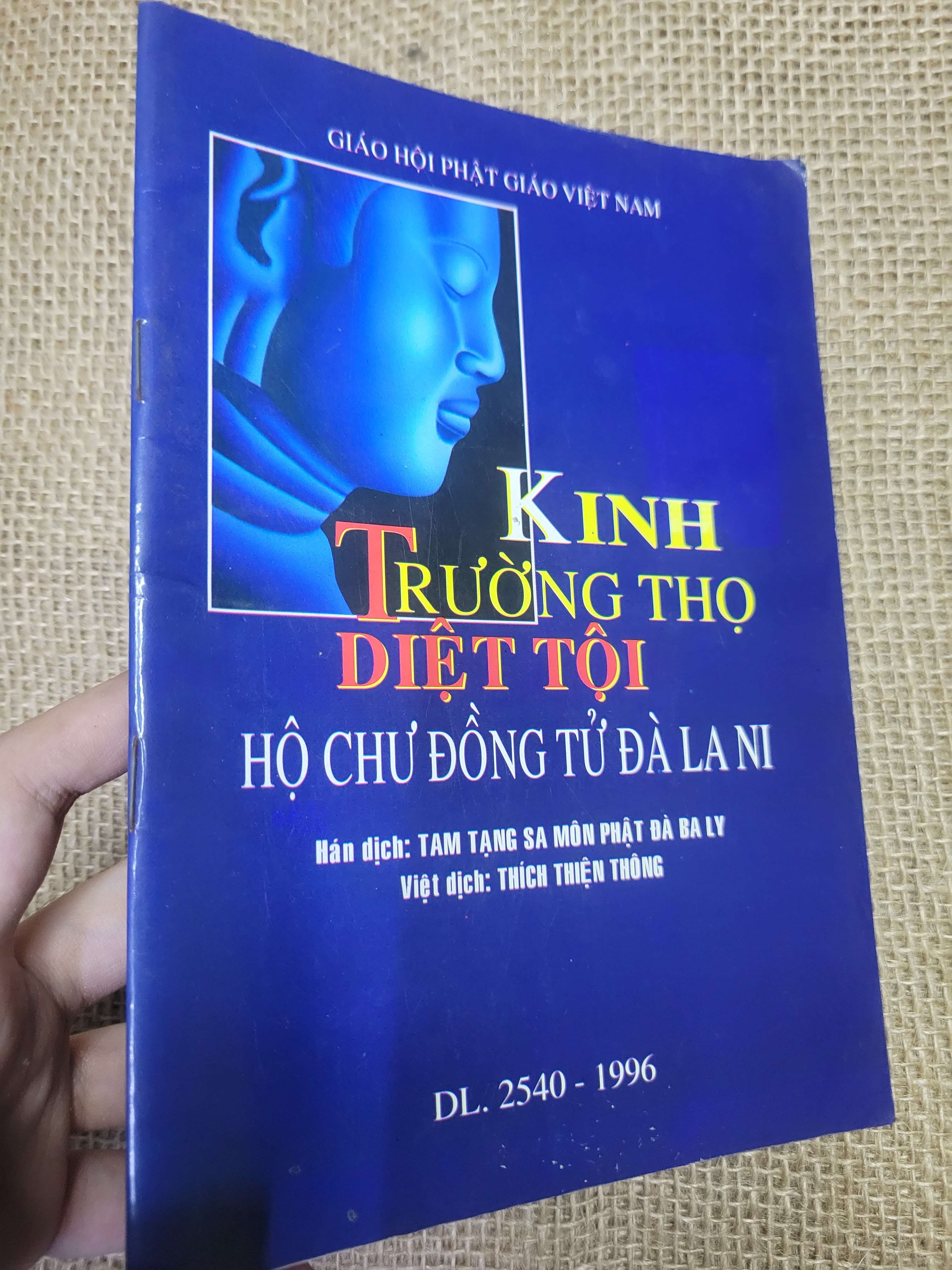 Kinh Trường Thọ Diệt Tội Hộ Chư Đồng Tử Đà La Ni - Thích Thiện Thông 1996 mới 80% bẩn bìa (Sách tôn giáo - tâm linh) HLSC