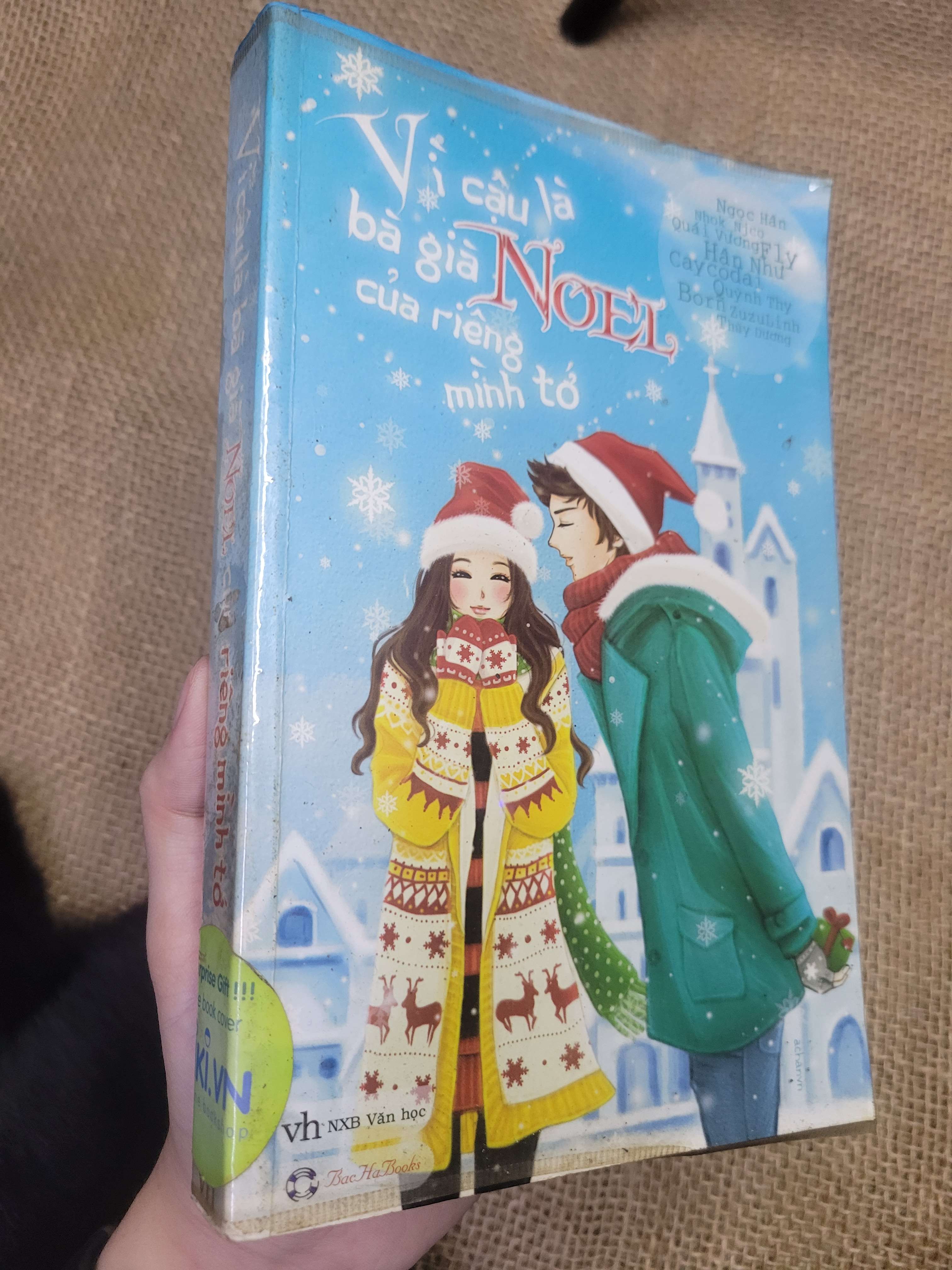 Vì cậu là bà già Noel của riêng mình tớ 2013 mới 80% bẩn bìa, ố, có chữ ký (Sách văn học) HLSC