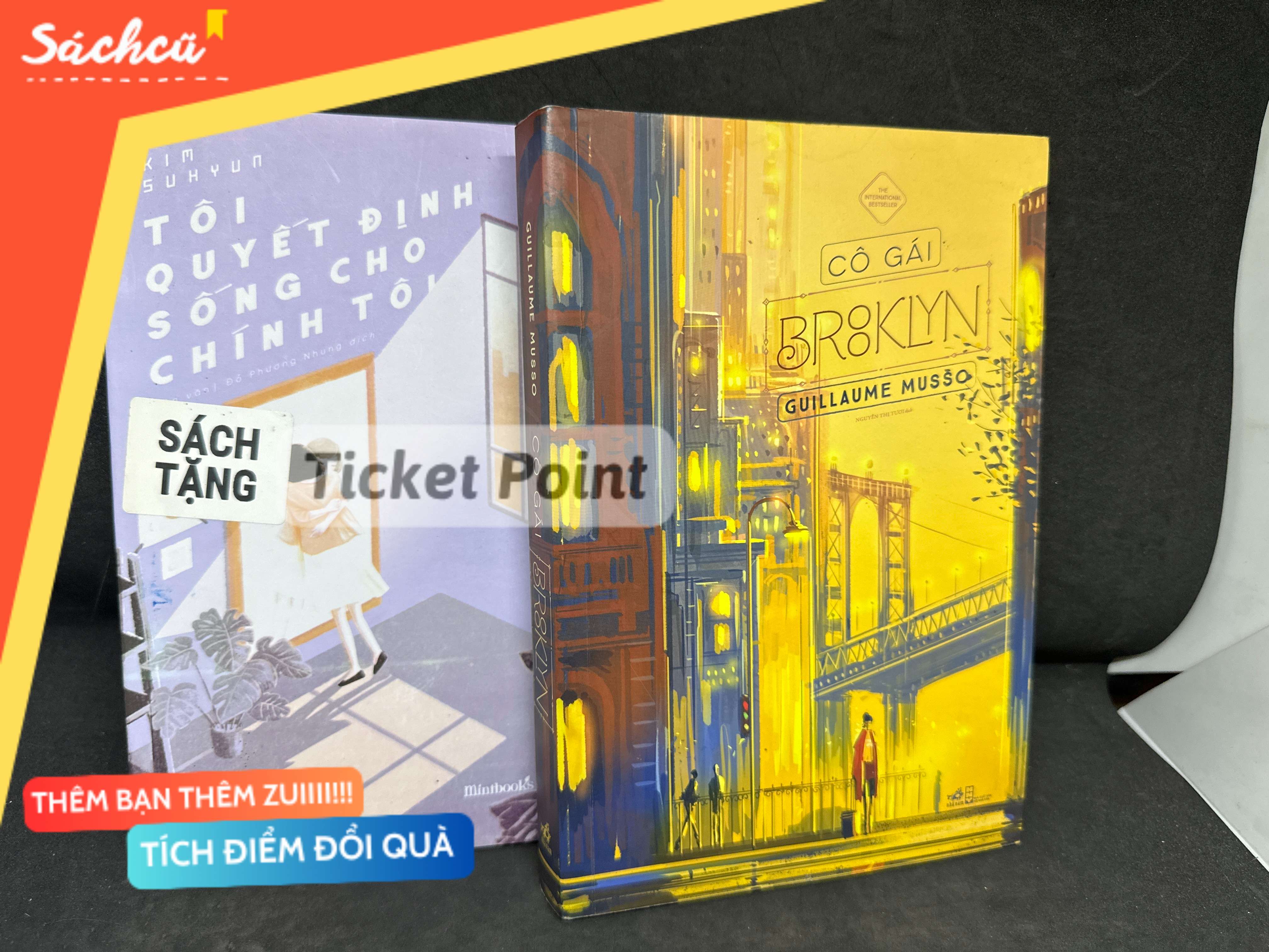(Ticket Point) Cô Gái Brooklyn (Mới 80%, ghi chữ trang đầu) + Tặng sách, 2017 - Guillaume Musso H1604-SBM-2