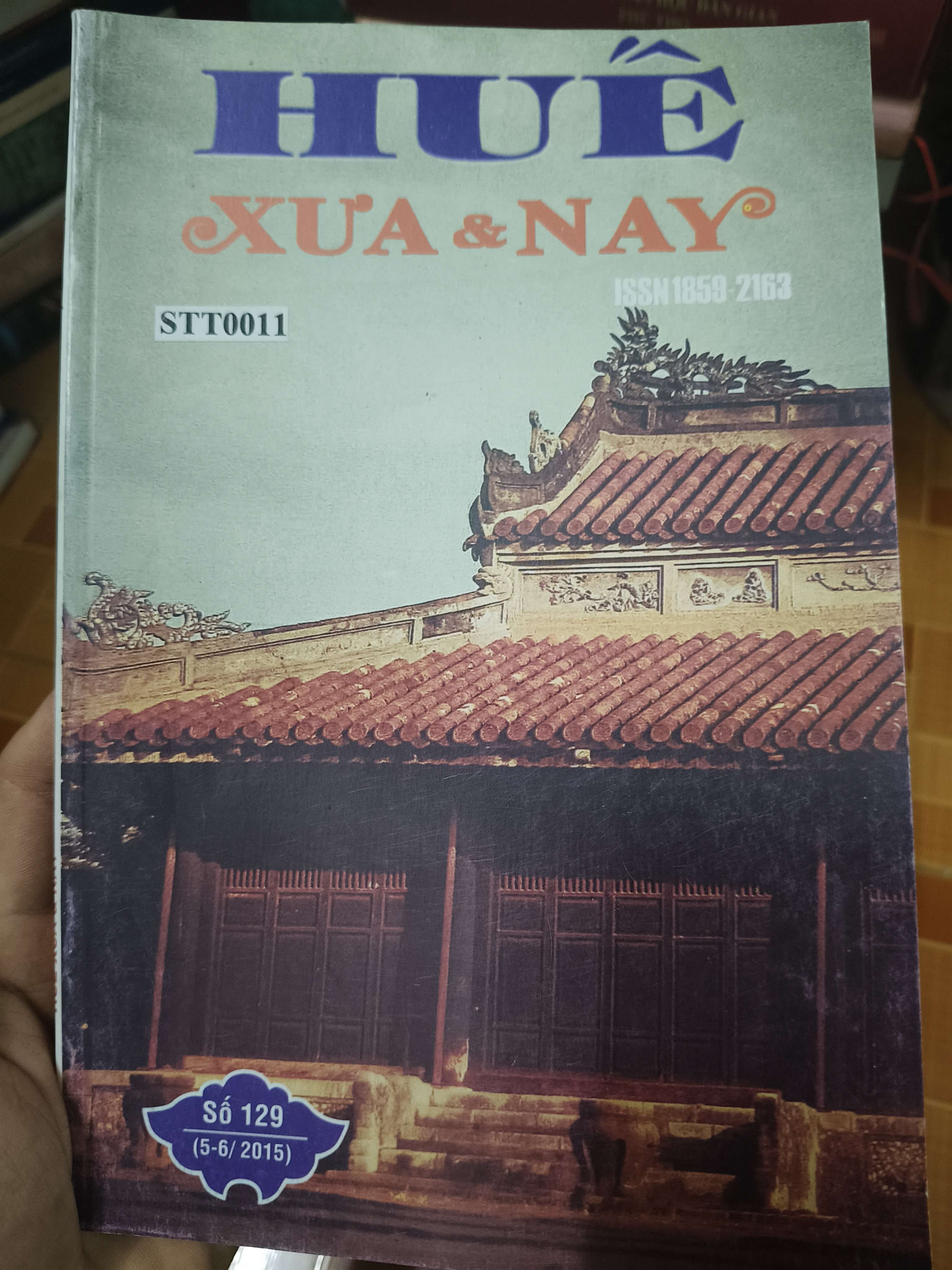 S11 Huế Xưa Và Nay 129 - Xb 2015 - 108 Trang (Lịch sử Việt Nam) ANTQ