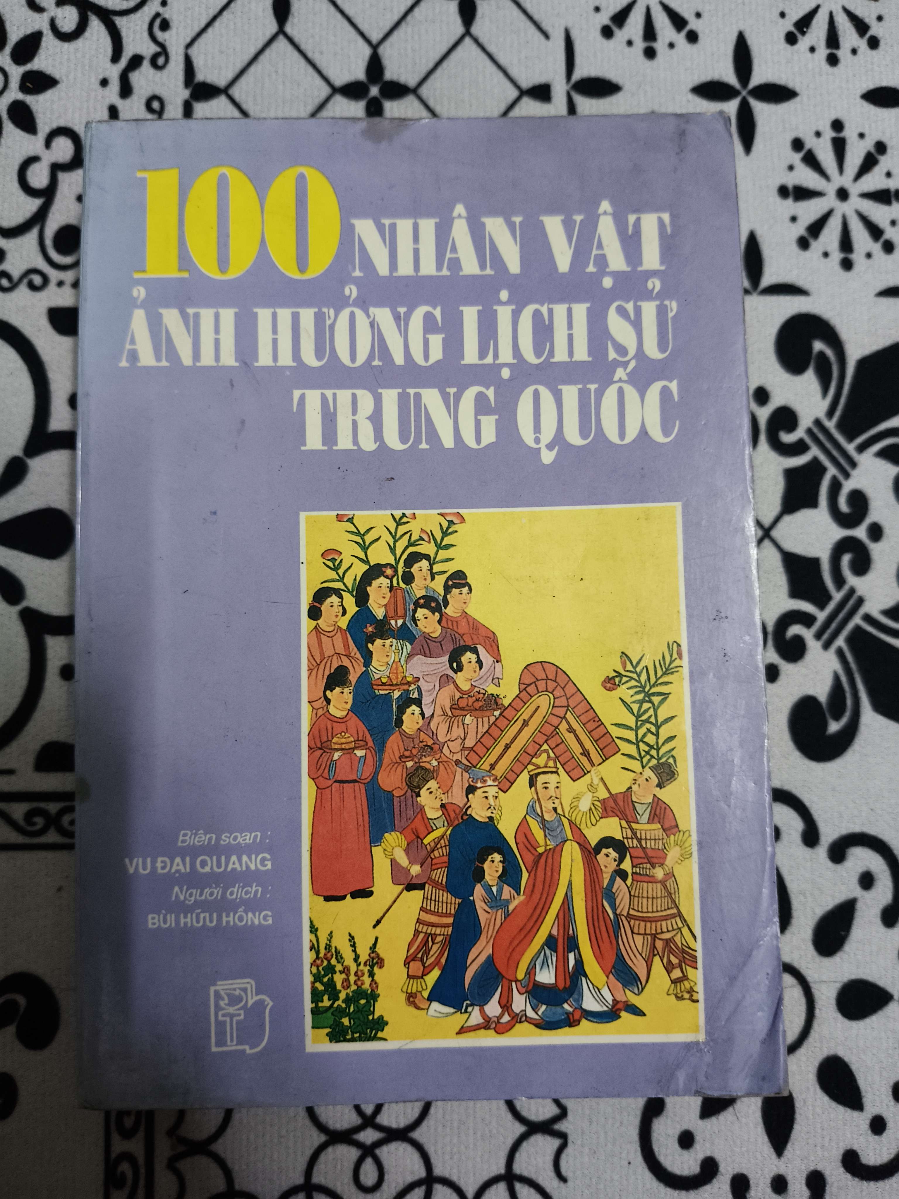 100 nhân vật ảnh hưởng lịch sử Trung Quốc - Xb 1994 - 634 trang (Sách lịch sử - triết học) ANTQ