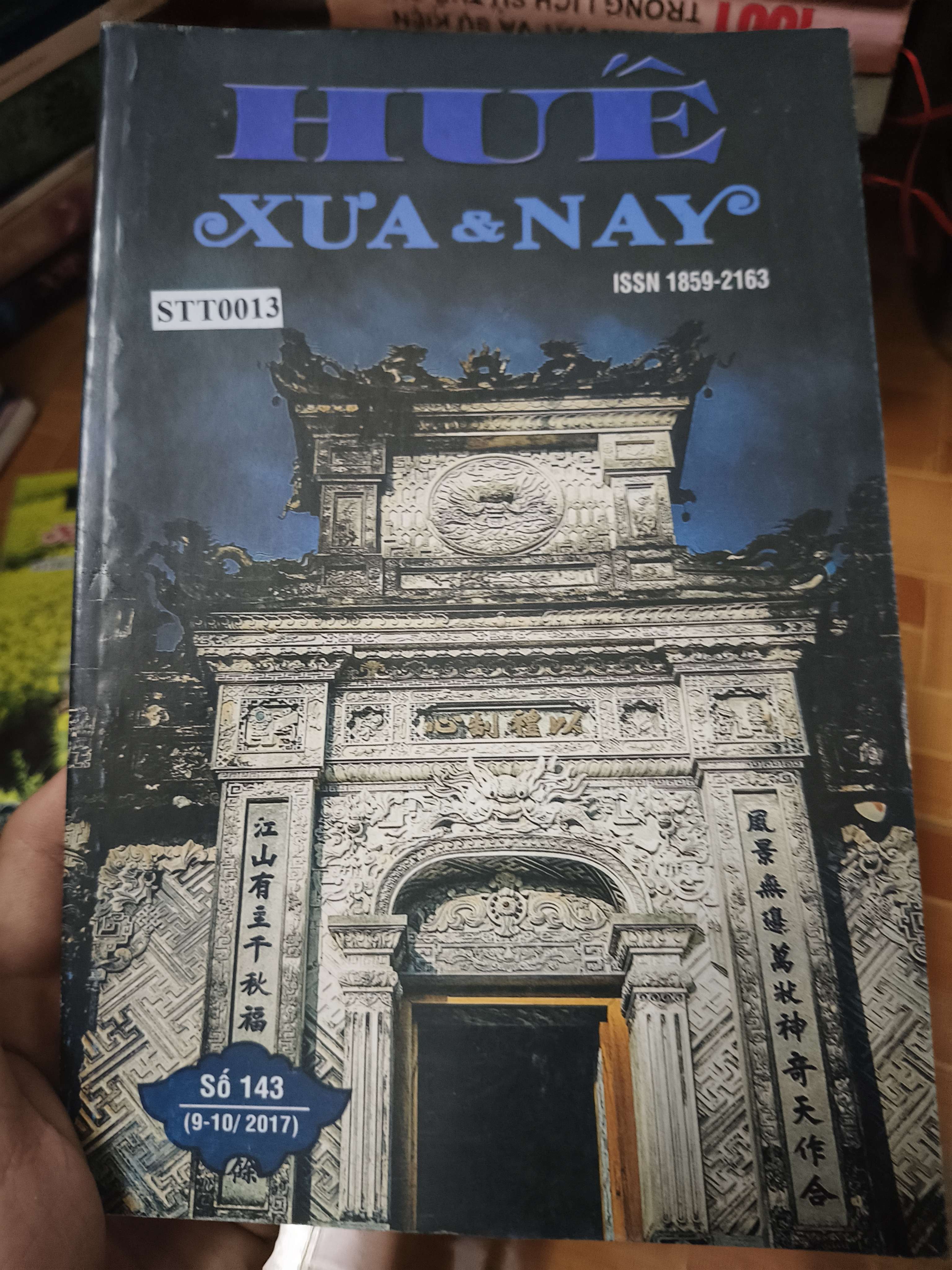 S13 Huế Xưa Và Nay 143 - Xb 2017 - 118 Trang (Lịch sử Việt Nam) ANTQ