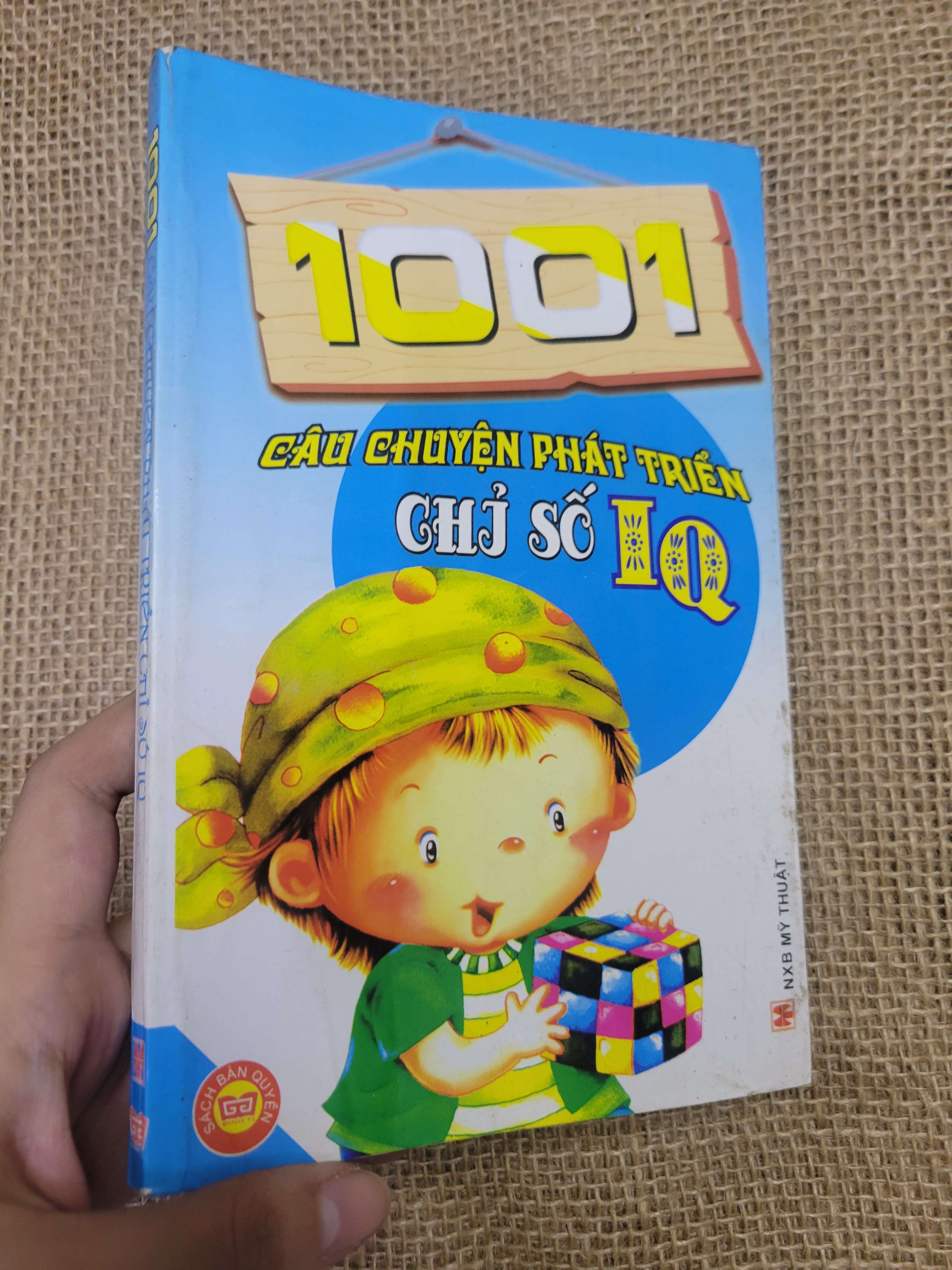1001 Câu chuyện phát triển chỉ số IQ (Sách văn học) HLSC