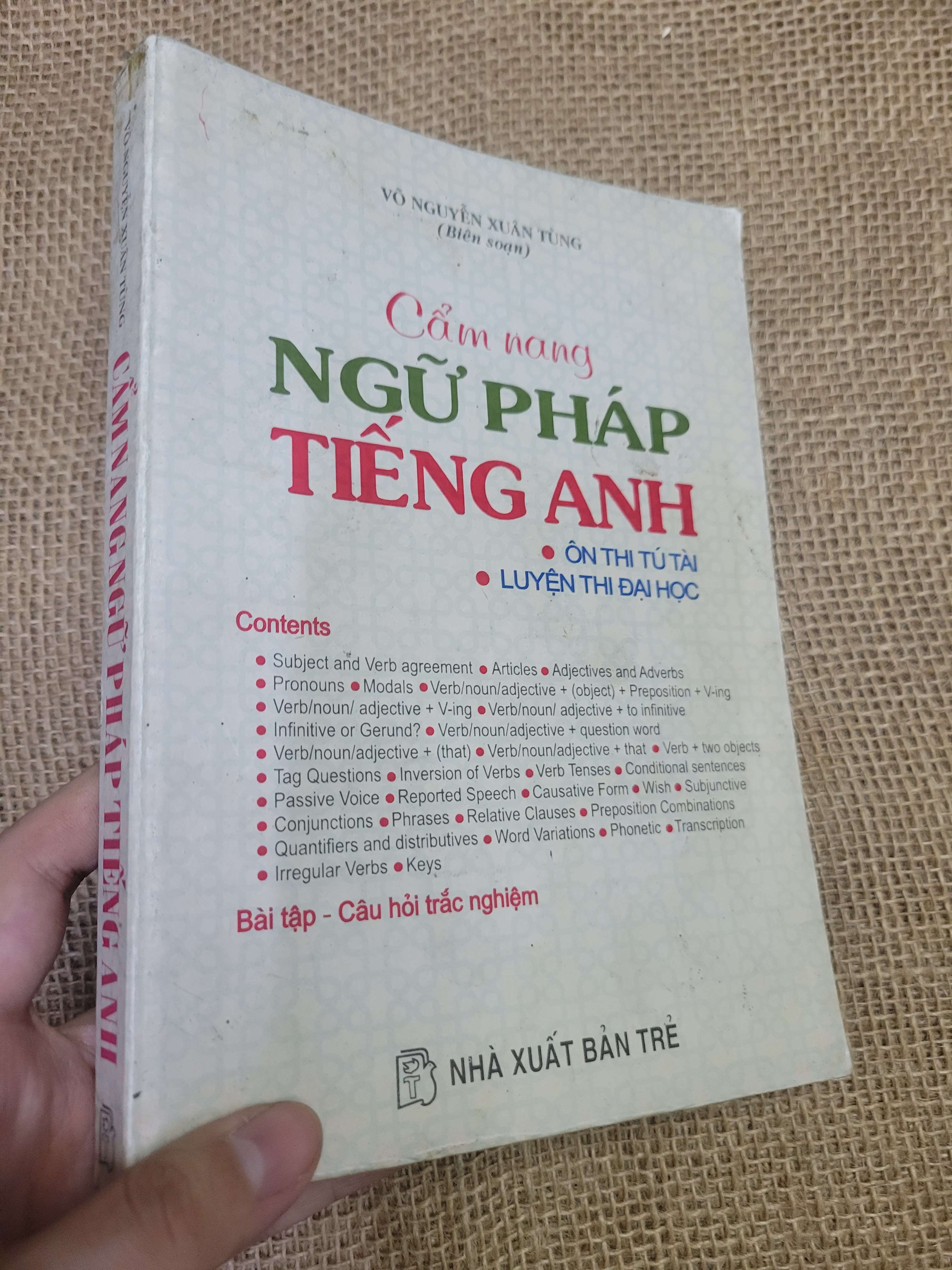 Cẩm nang Ngữ pháp Tiếng Anh - Võ Nguyễn Xuân Tùng (Sách tự học tiếng Anh) HLSC