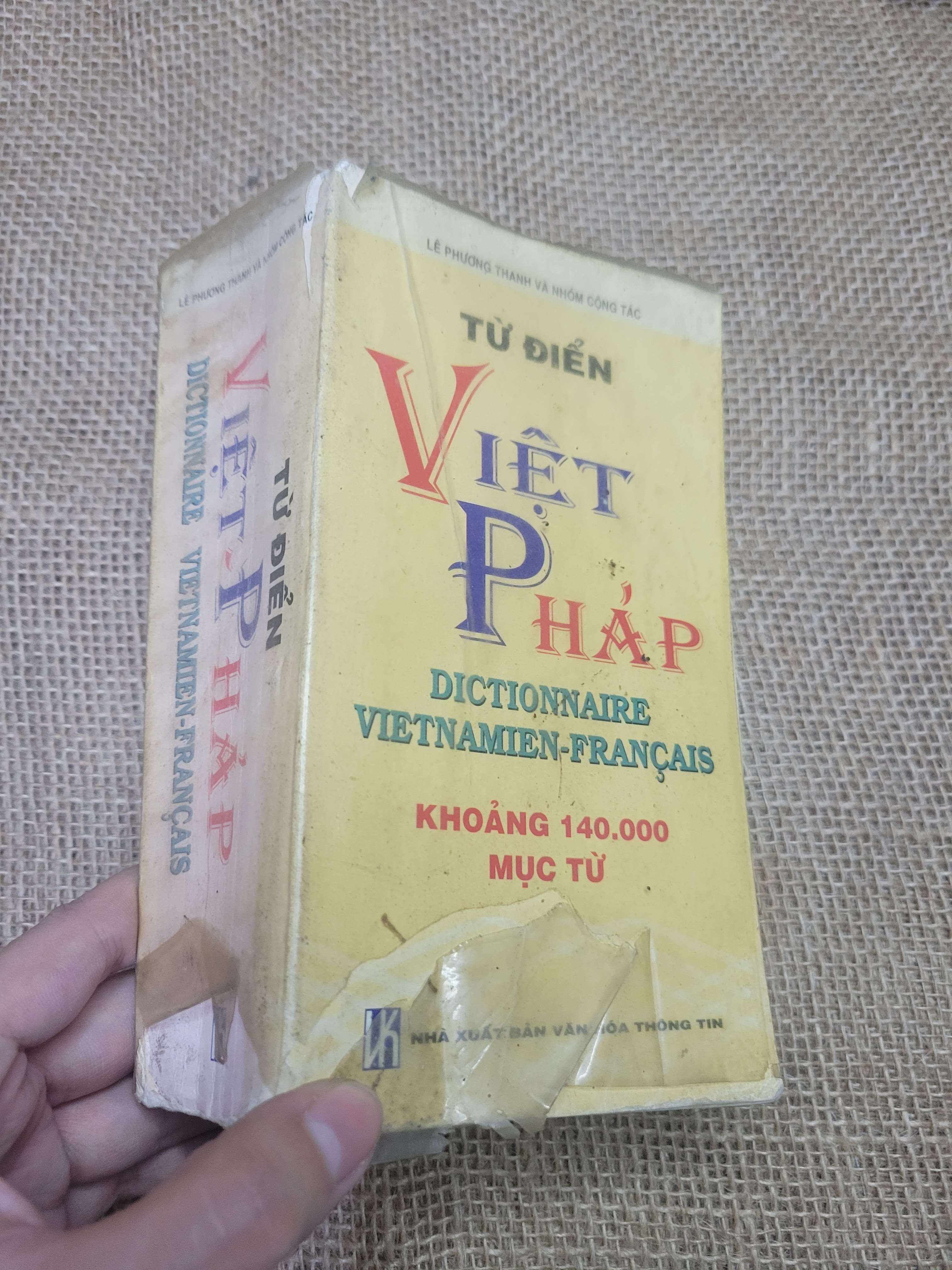 Từ Điển Việt Pháp - Lê Phương Thanh và Nhóm Cộng Tác (Từ điển) HLSC
