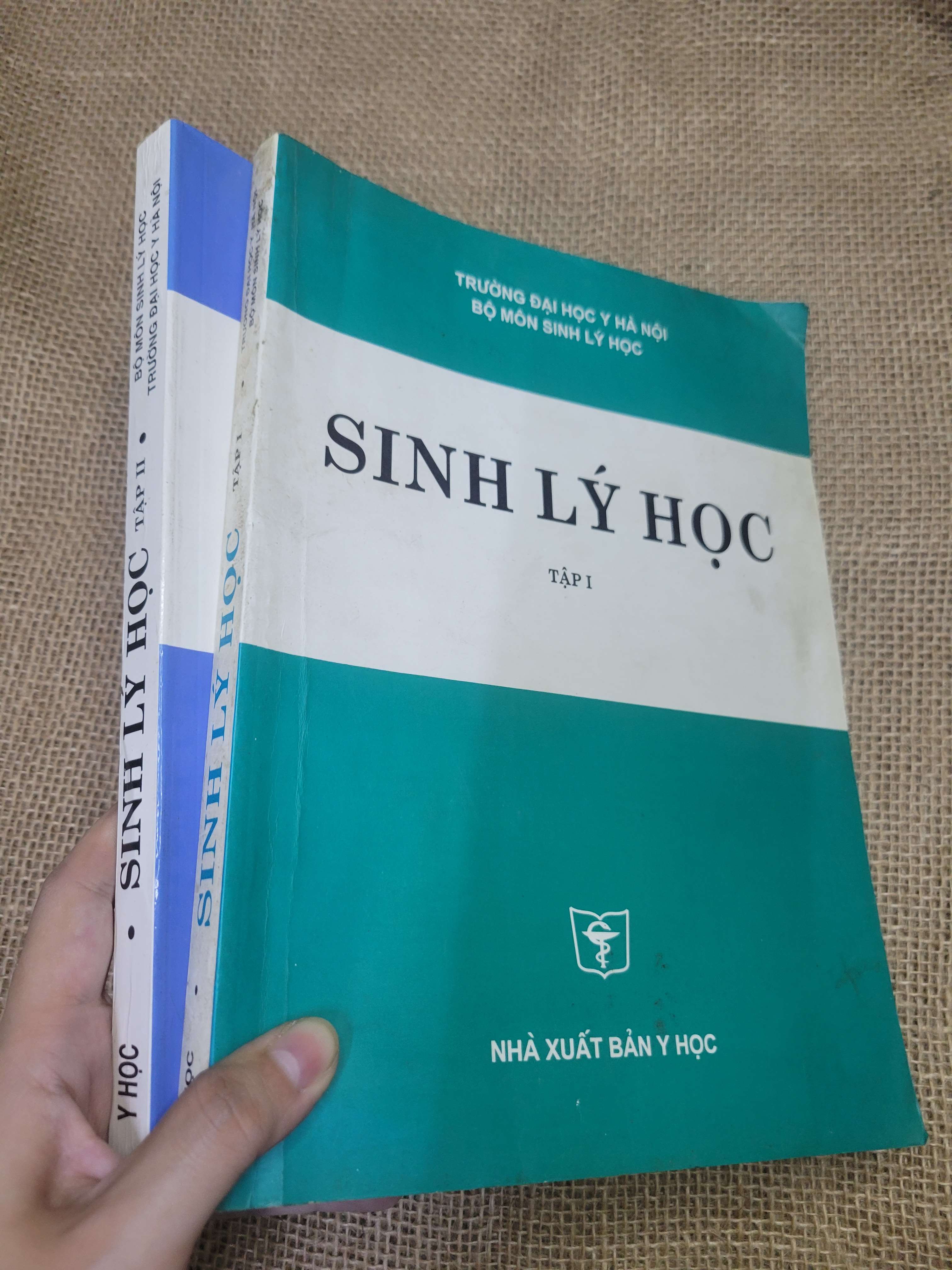 2 cuốn Sinh lý học (Giáo trình đại học - cao đẳng) HLSC