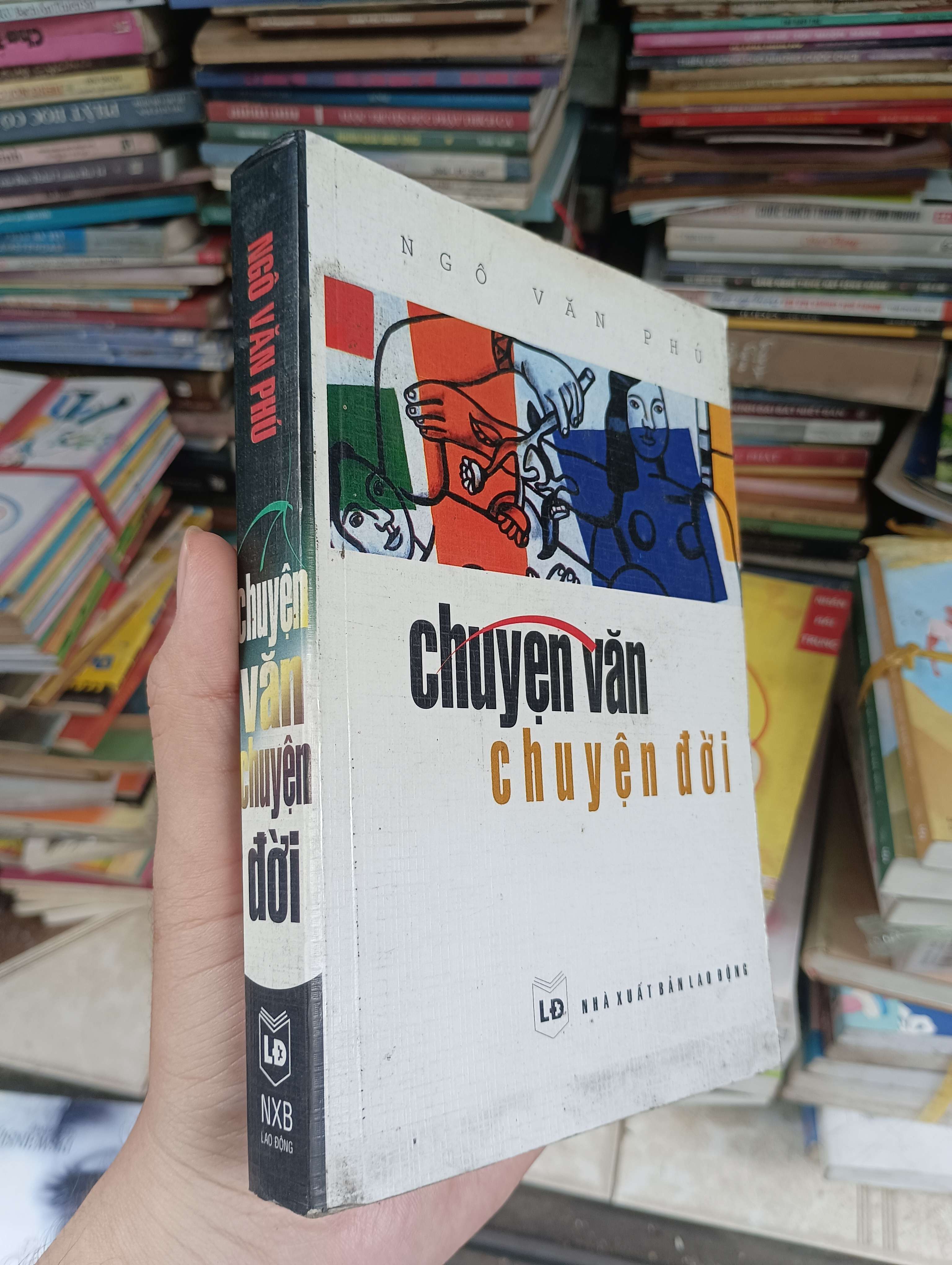 Chuyện văn chuyện đời - Ngô Văn Phú (Sách văn học) BGB