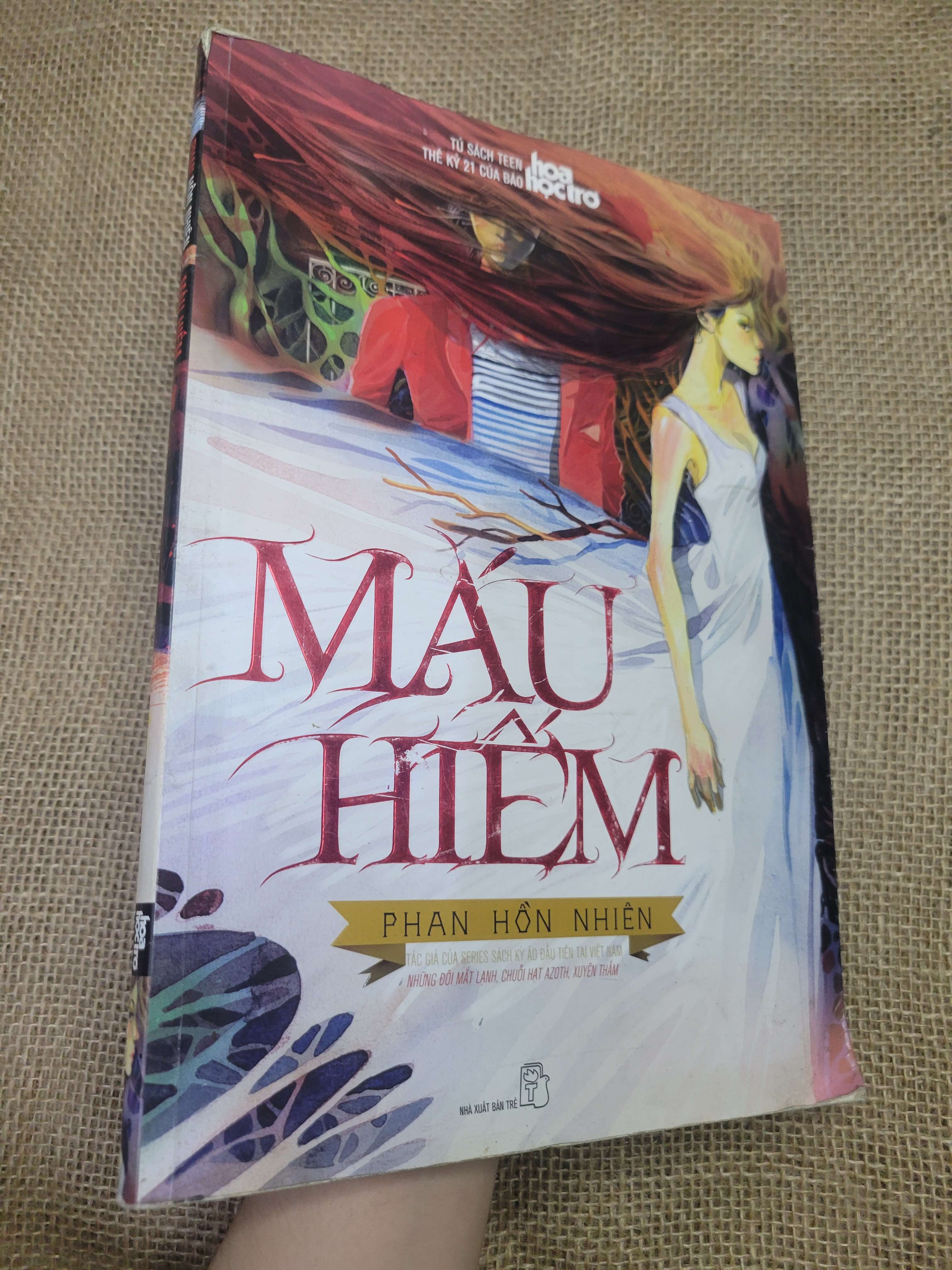 Máu Hiếm - Phan Hồn Nhiên (Sách văn học) HLSC
