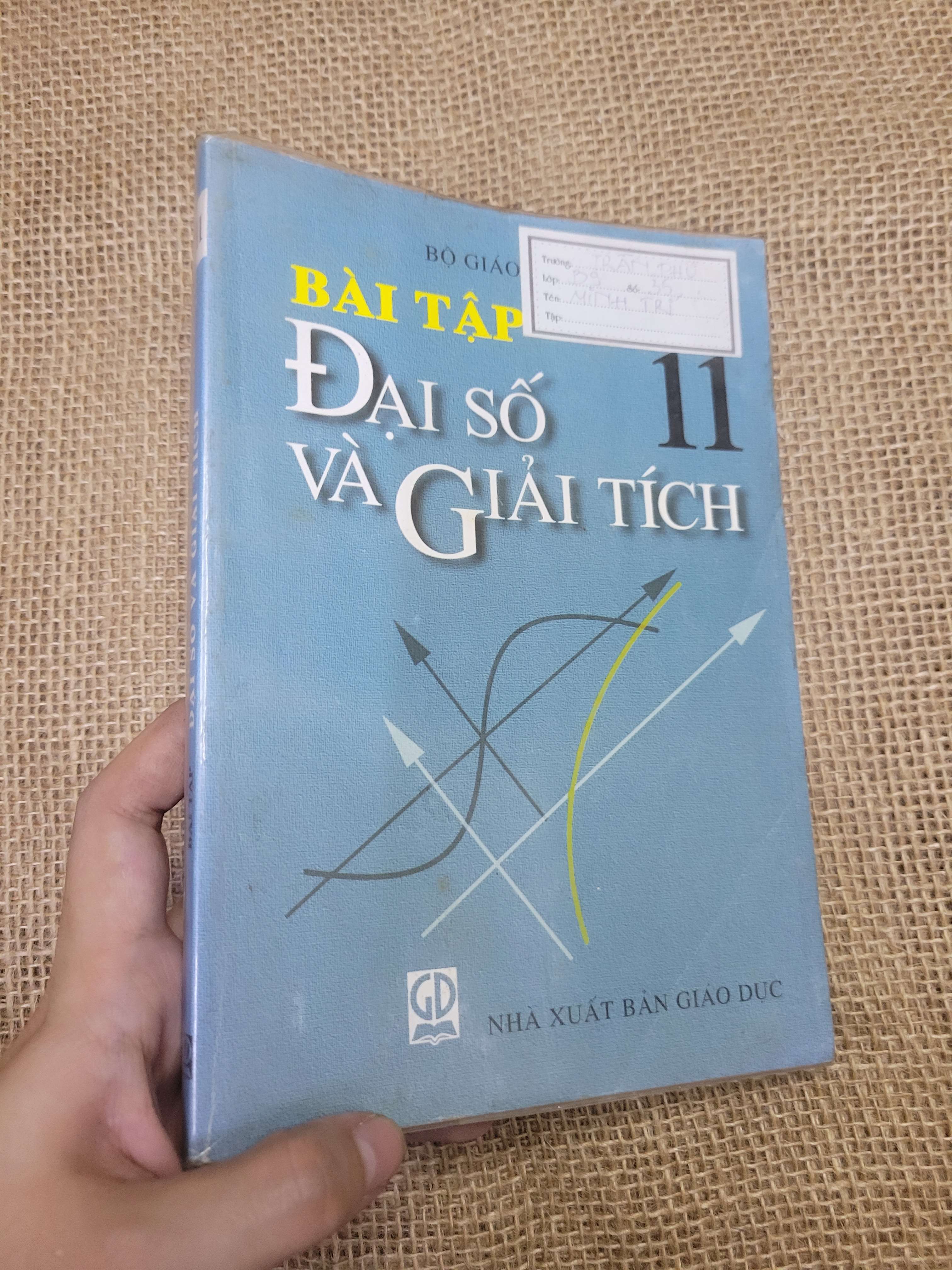 Bài tập Đại số và giải tích lớp 11 (Sách giáo khoa - giáo trình) HLSC