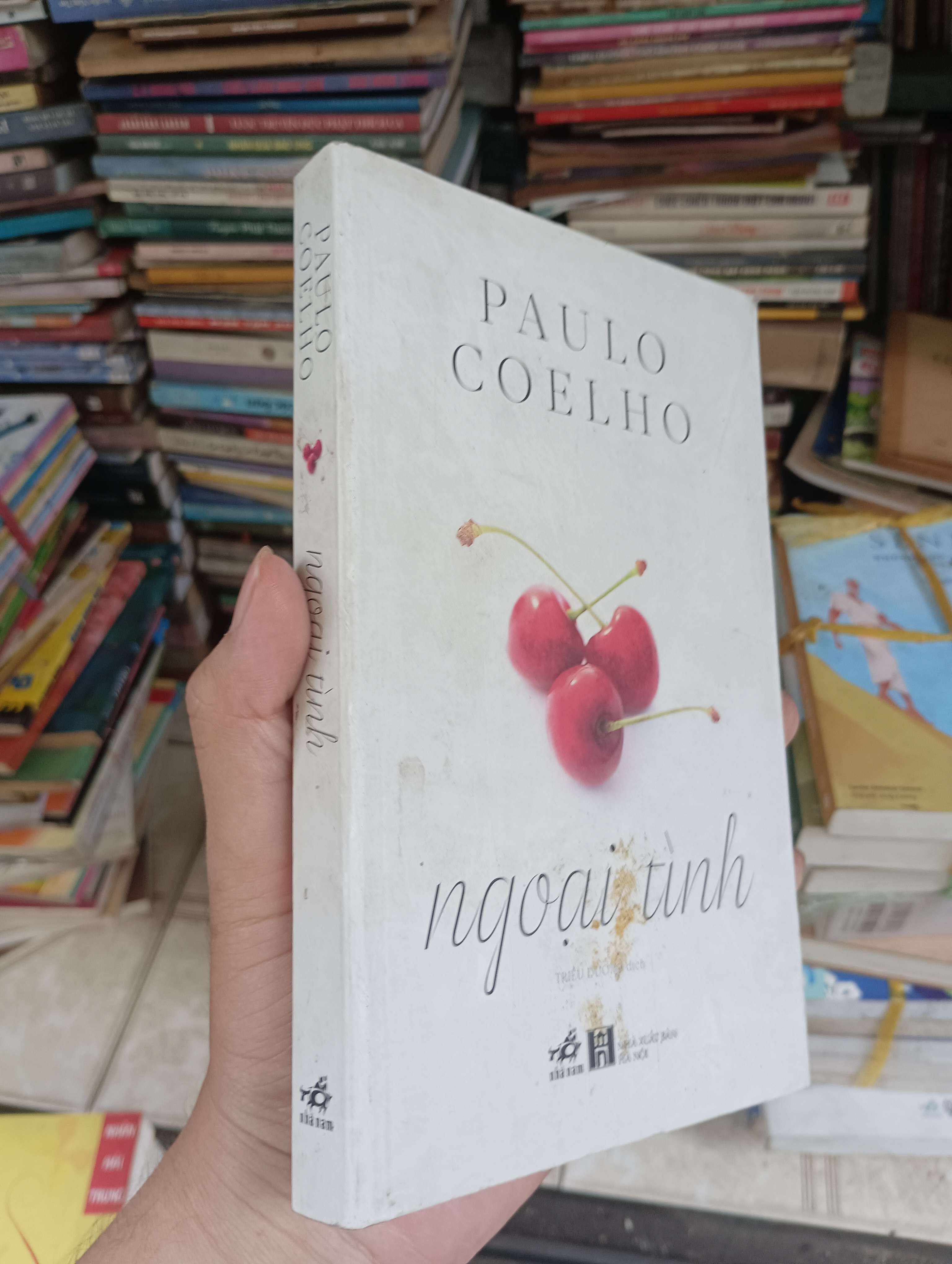 Ngoại tình - Paulo Coelho (Tiểu Thuyết) BGB