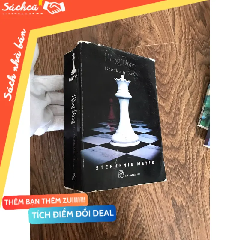 Truyện tiểu thuyết Hừng đông Breaking Dawn Stephenie Meyer. (Văn học nước ngoài) TSHT