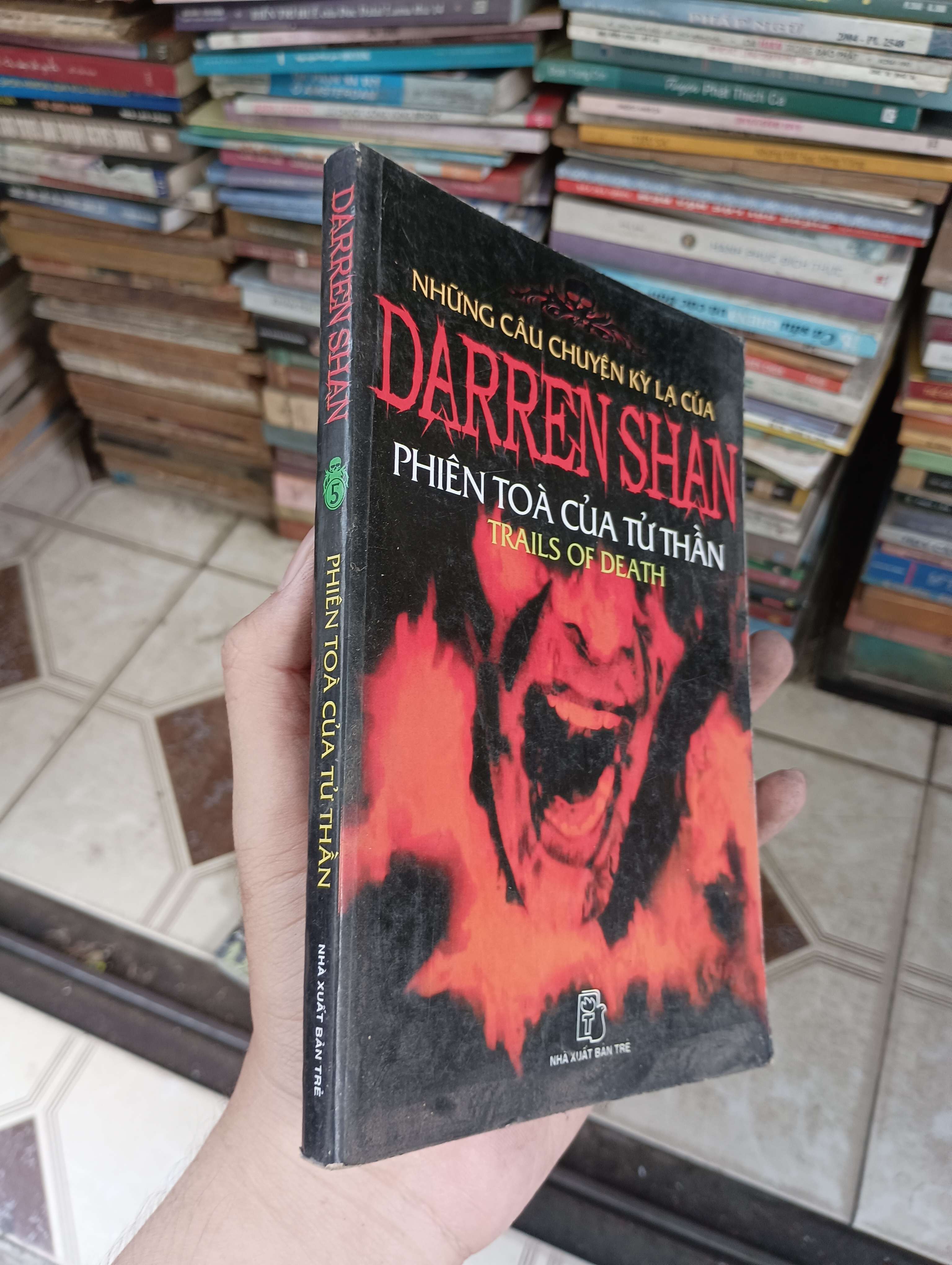 Phiên toà của tử thần (Trails of Death) - Darren Shan (Văn học nước ngoài) BGB