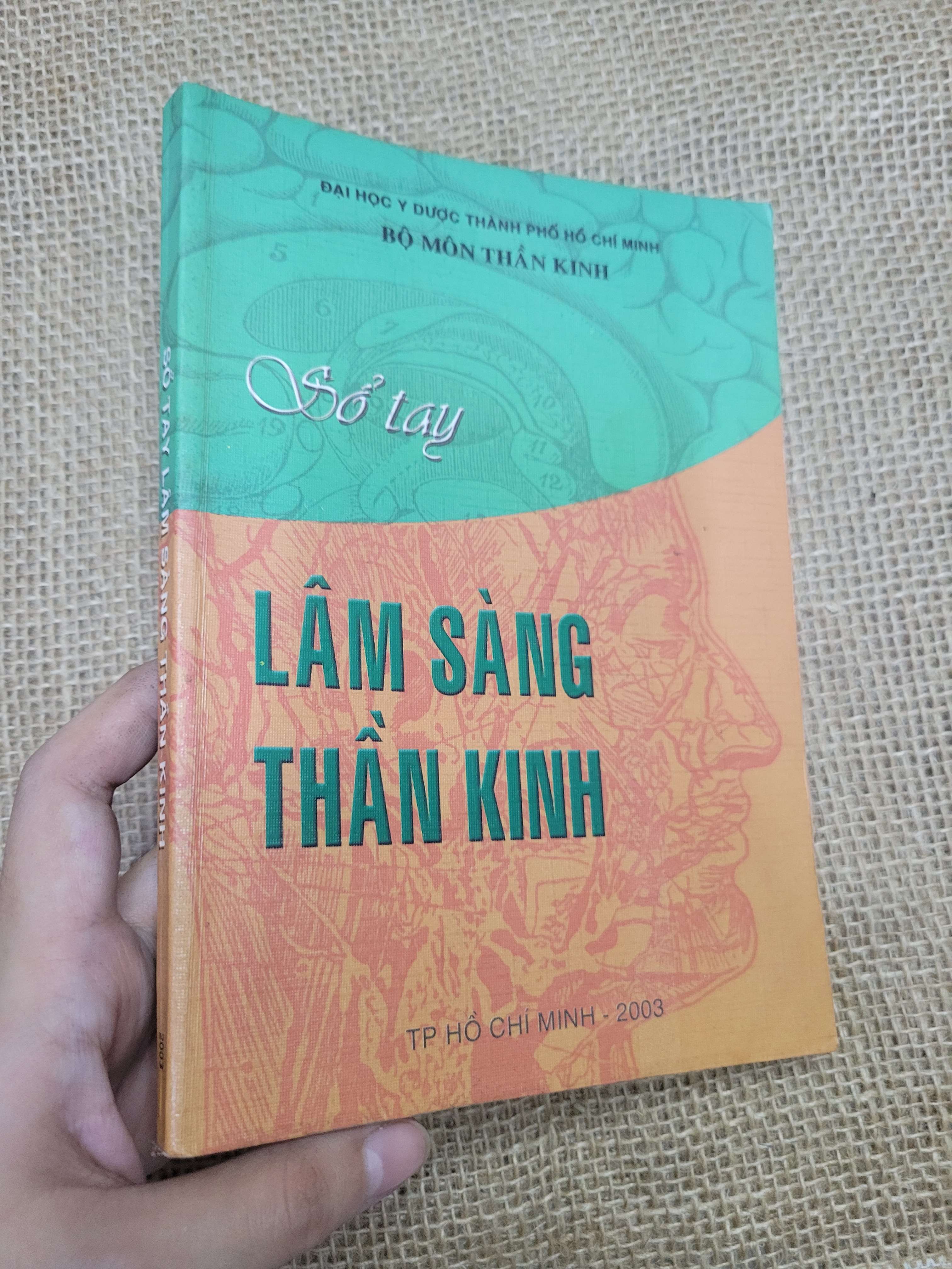Sổ tay Lâm sàng thần kinh (Giáo trình đại học - cao đẳng) HLSC