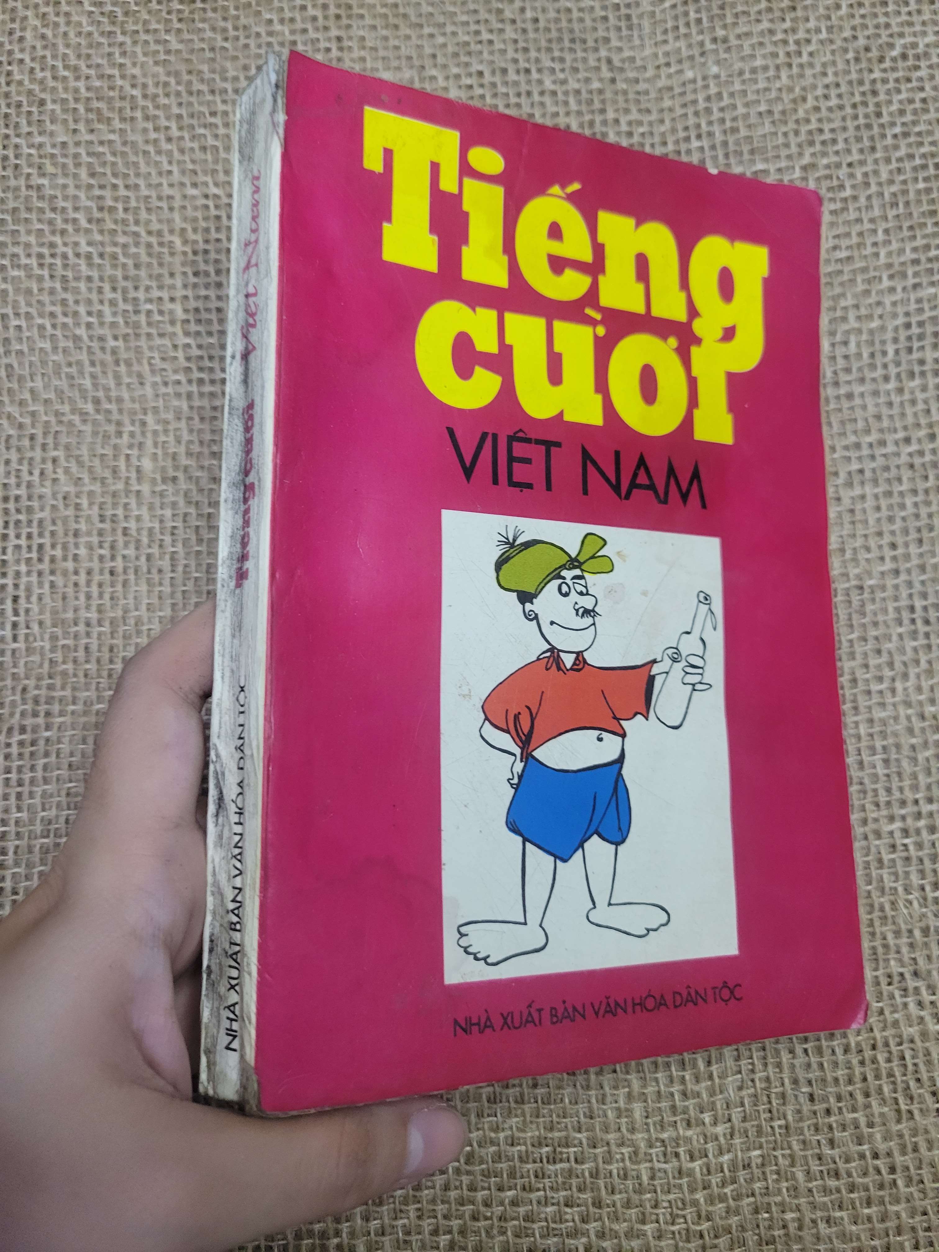 Tiếng cười Việt Nam (Truyện cười) HLSC