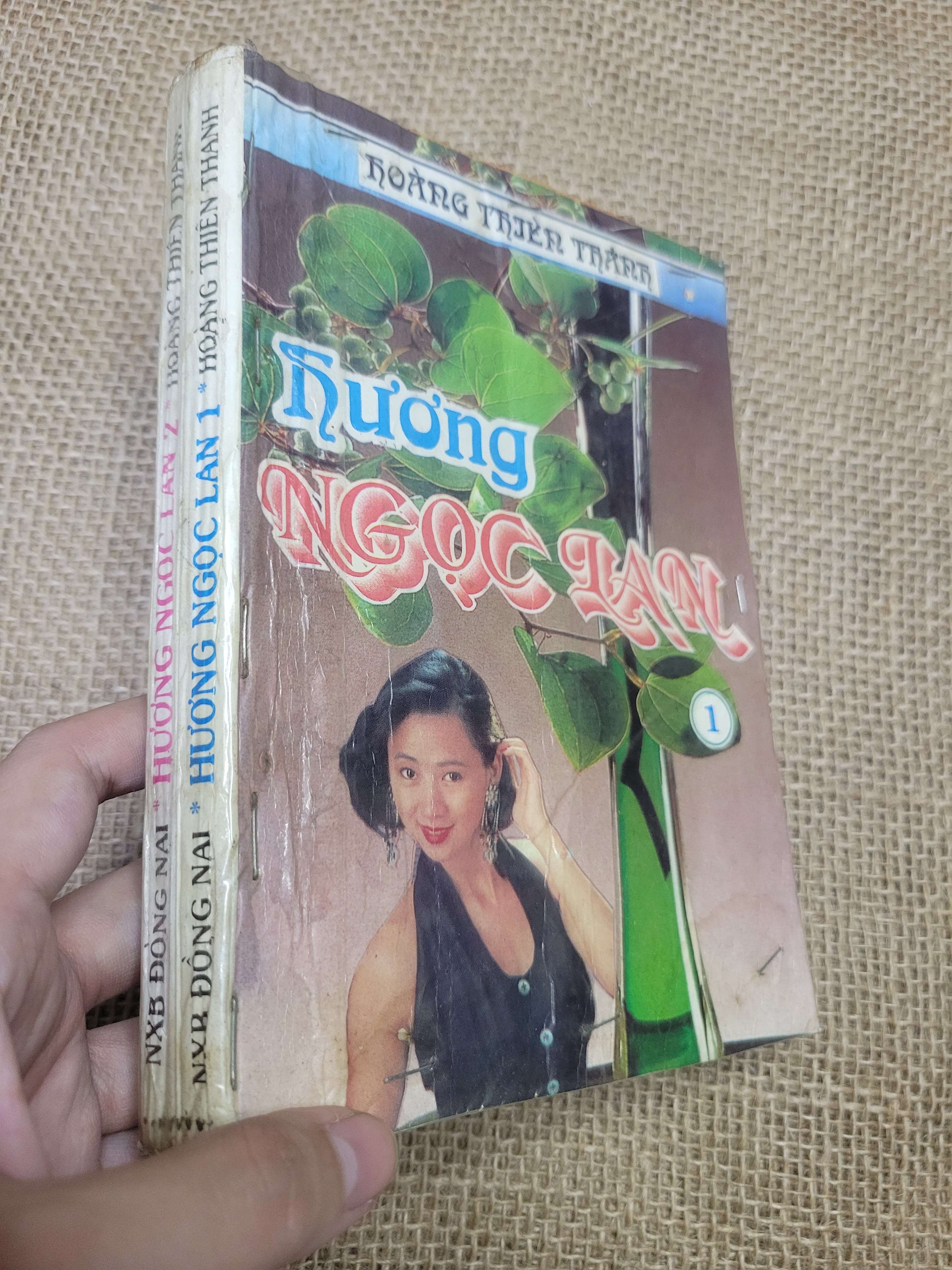 2 cuốn Hương Ngọc Lan - Hoàng Thiên Thanh (Sách văn học) HLSC