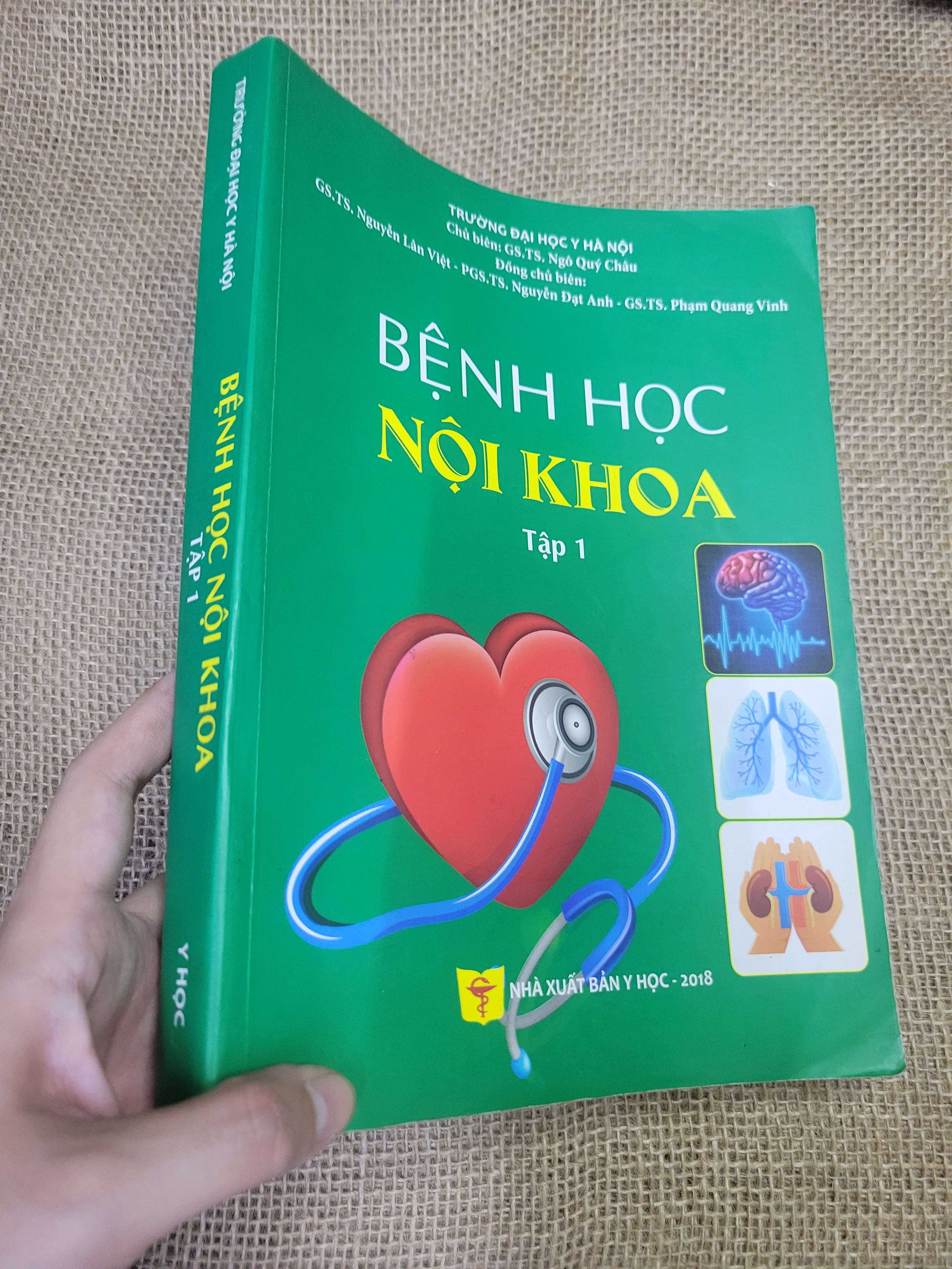 BỆNH HỌC NỘI KHOA tập 1 (Giáo trình đại học - cao đẳng) HLSC