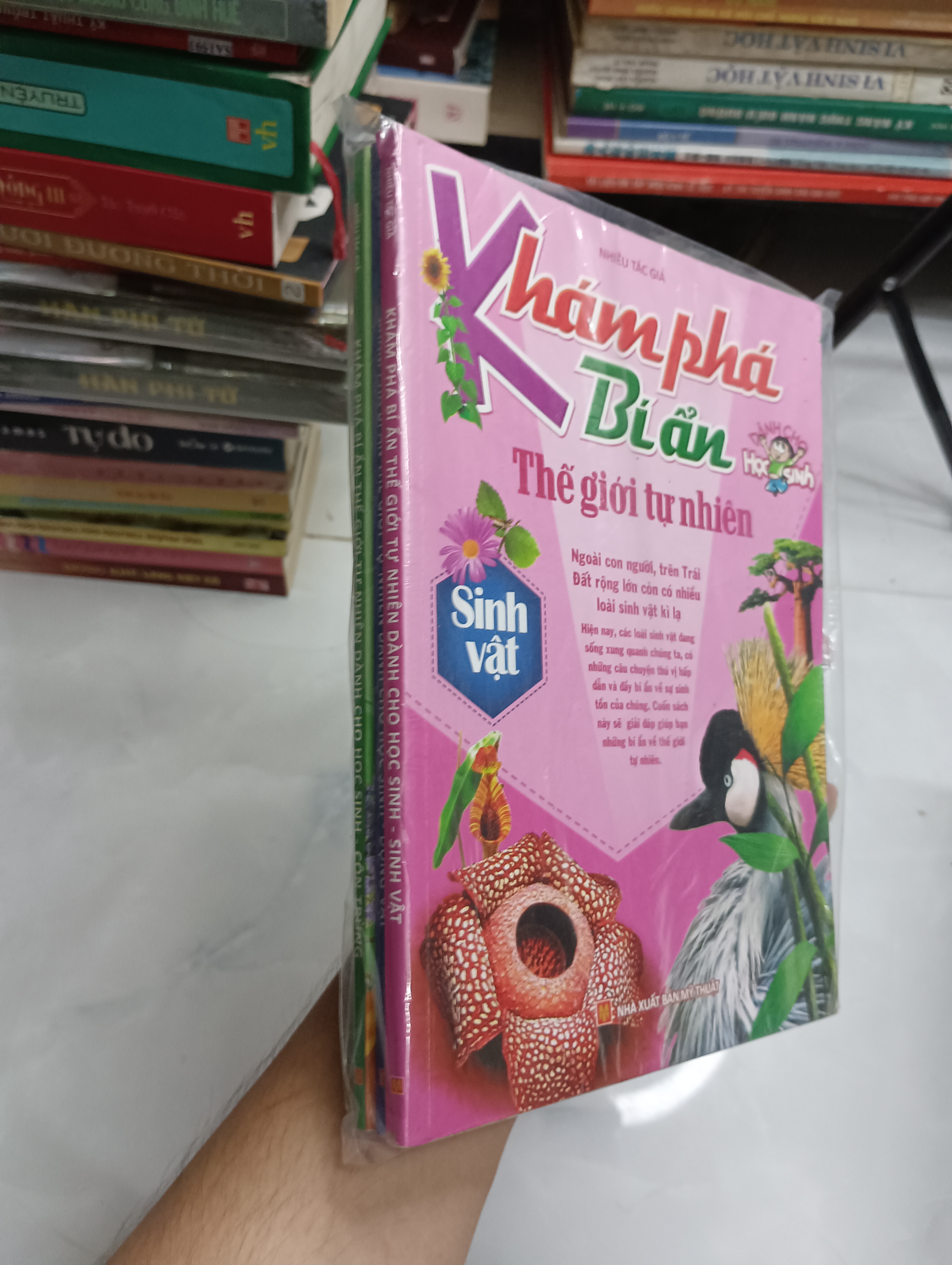 Khám phá bí ẩn thế giới tự nhiên (2 quyển) (Sách thiếu nhi) SPP