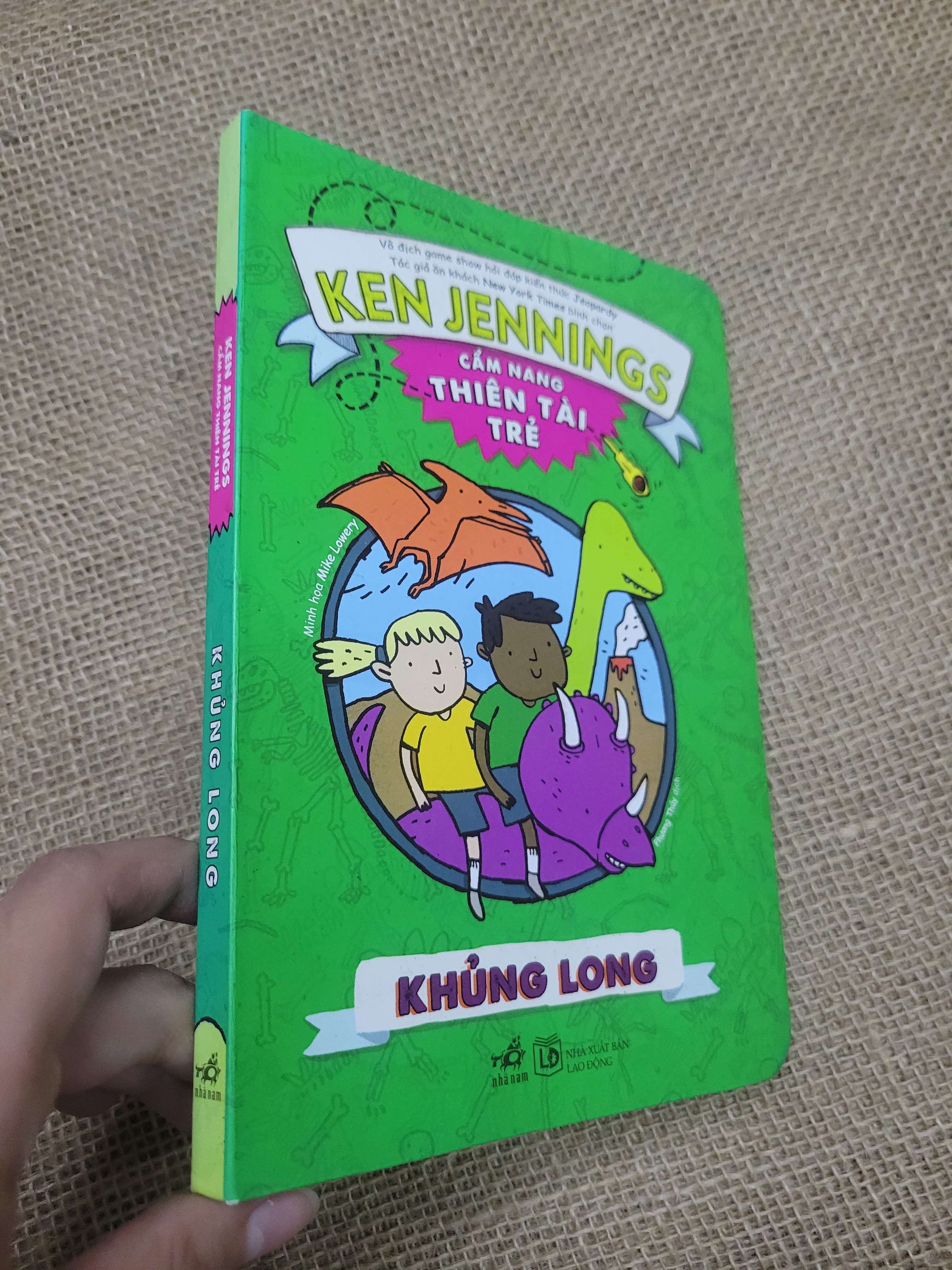 Cẩm nang thiên tài trẻ: Khủng Long - Ken Jennings 2018 mới 80% bẩn bìa, ố (Sách thiếu nhi) SPP