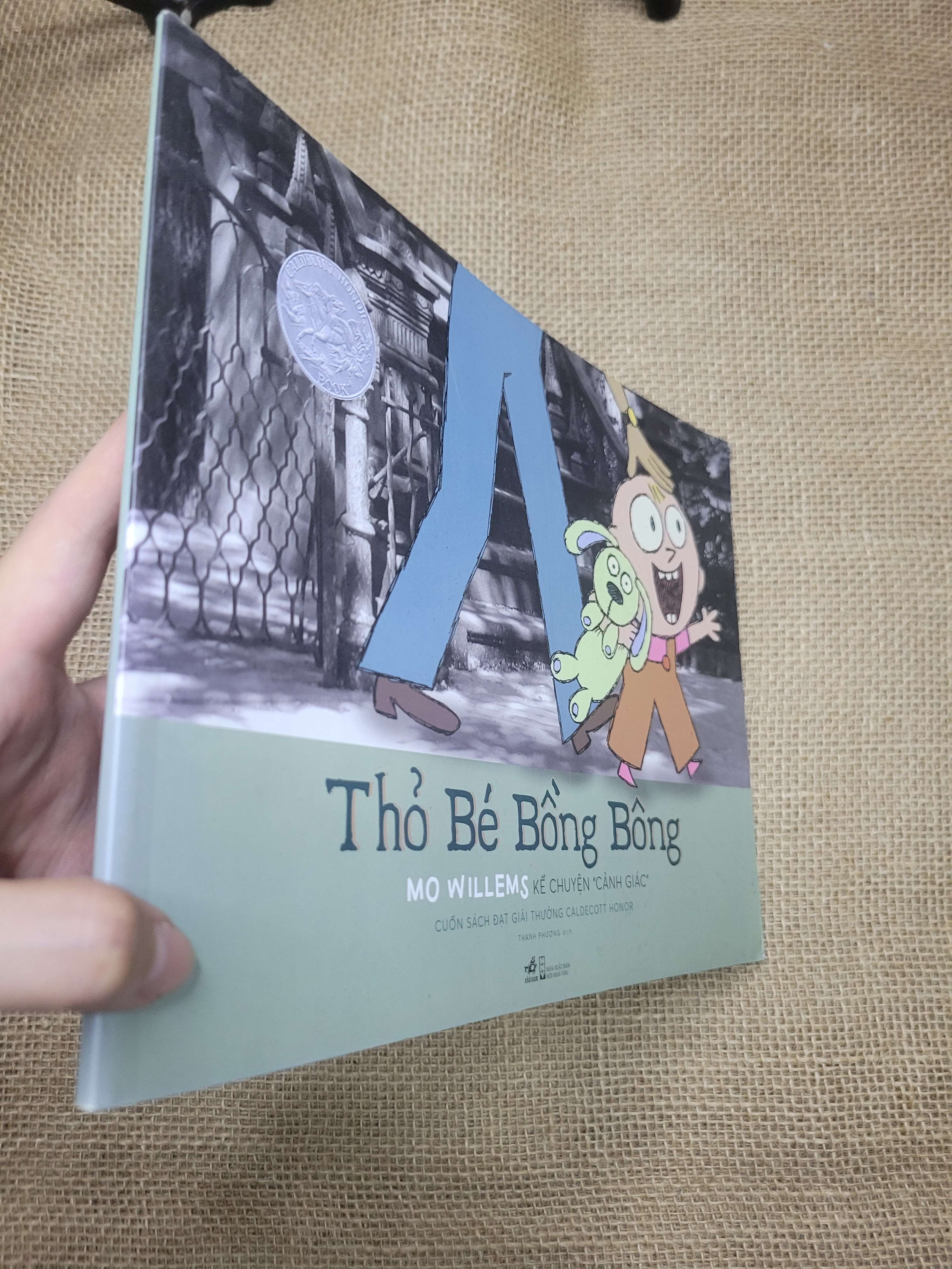 Thỏ bé bòng bông - Mo Willems sách màu mới 80% bẩn bìa, ố (Sách thiếu nhi) SPP
