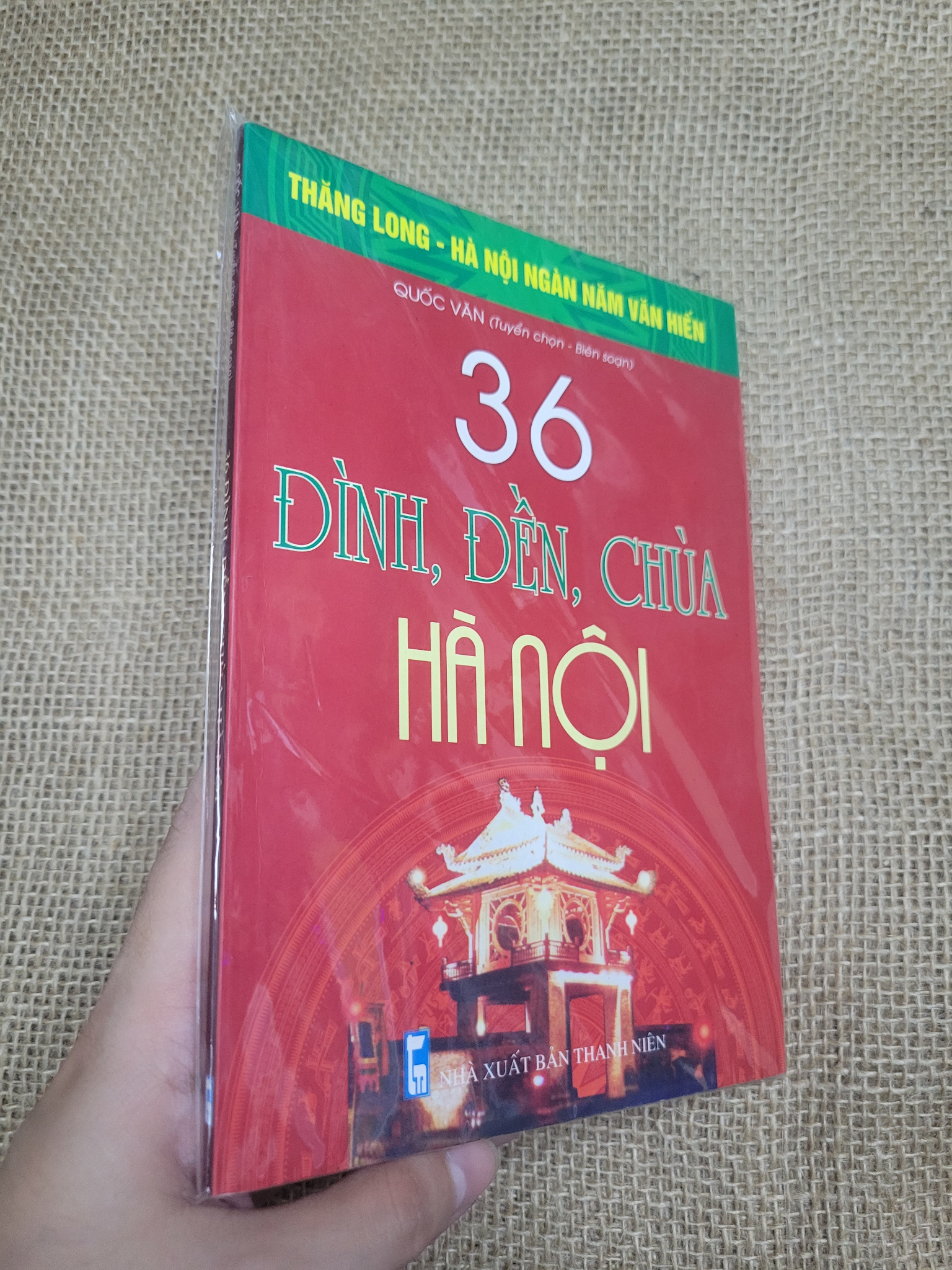 36 Đình, Đền, Chùa Hà Nội - Quốc Văn mới 90% bẩn nhẹ (Lịch sử Việt Nam) SPP