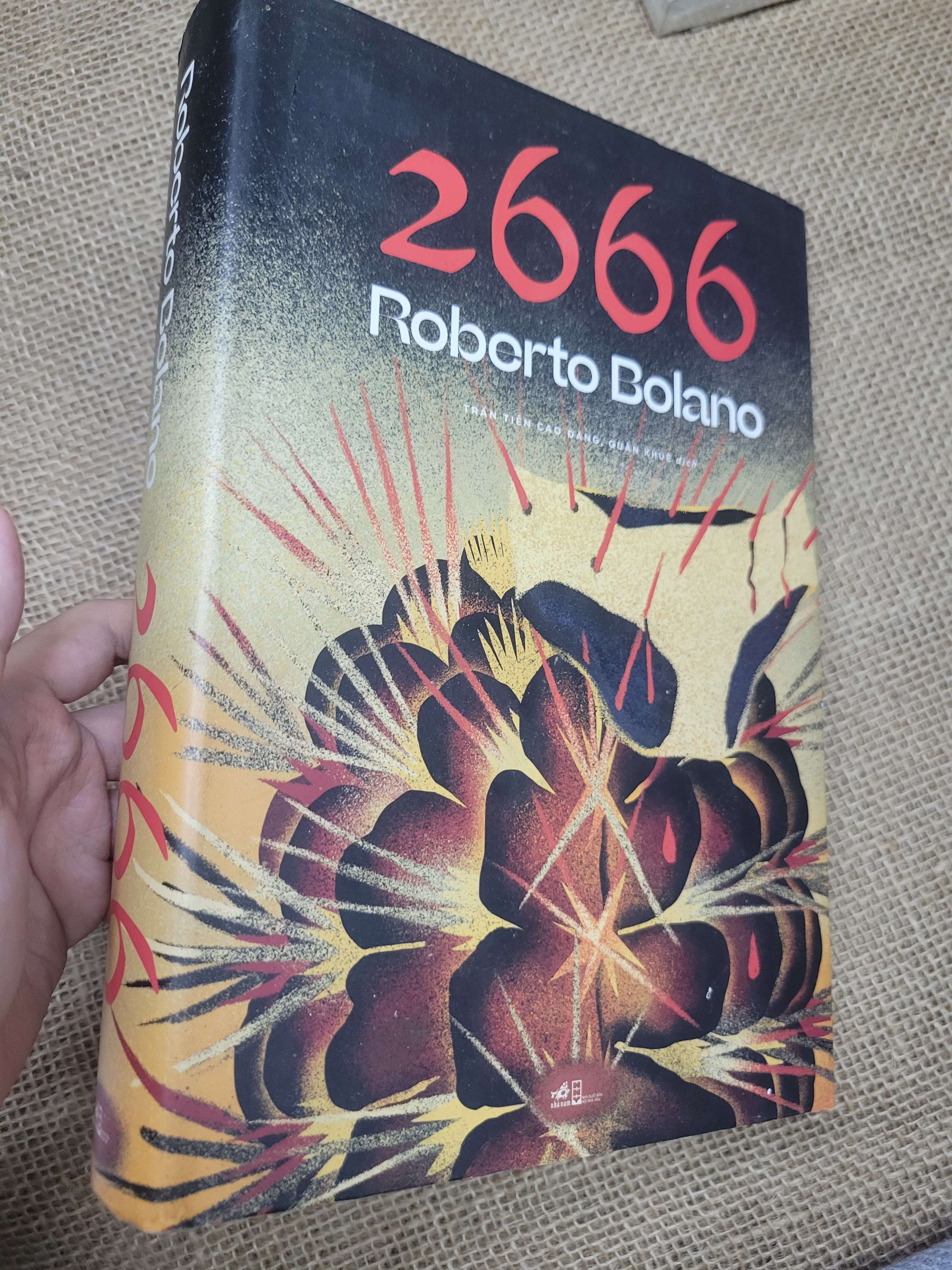 2666 - Roberto Bolano bìa cứng 2020 mới 80% bẩn bìa, ố (Sách văn học) SPP