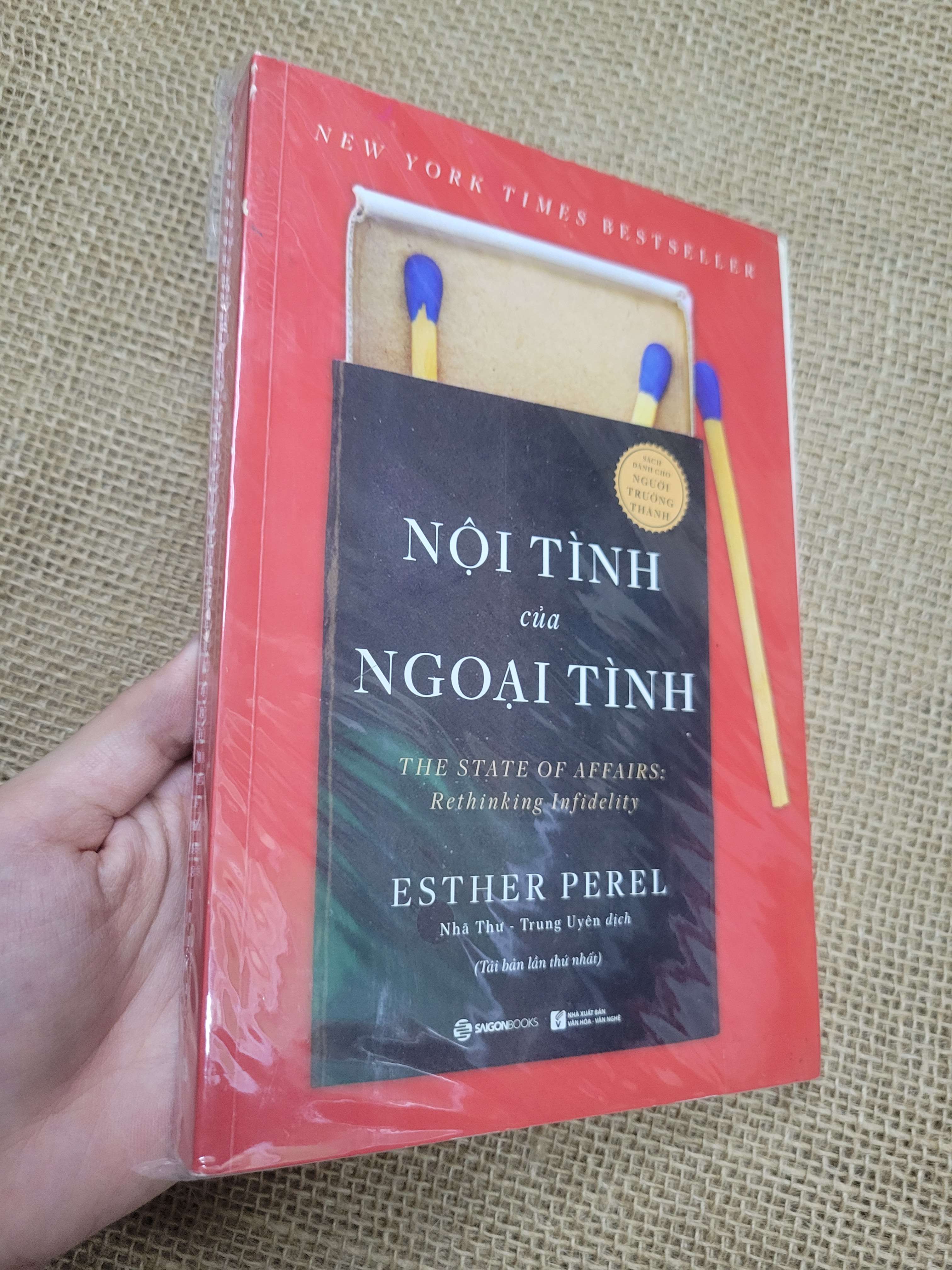 Nội tình của ngoại tình - Esther Perel mới 80% bẩn bìa, ố (Sách văn học) SPP