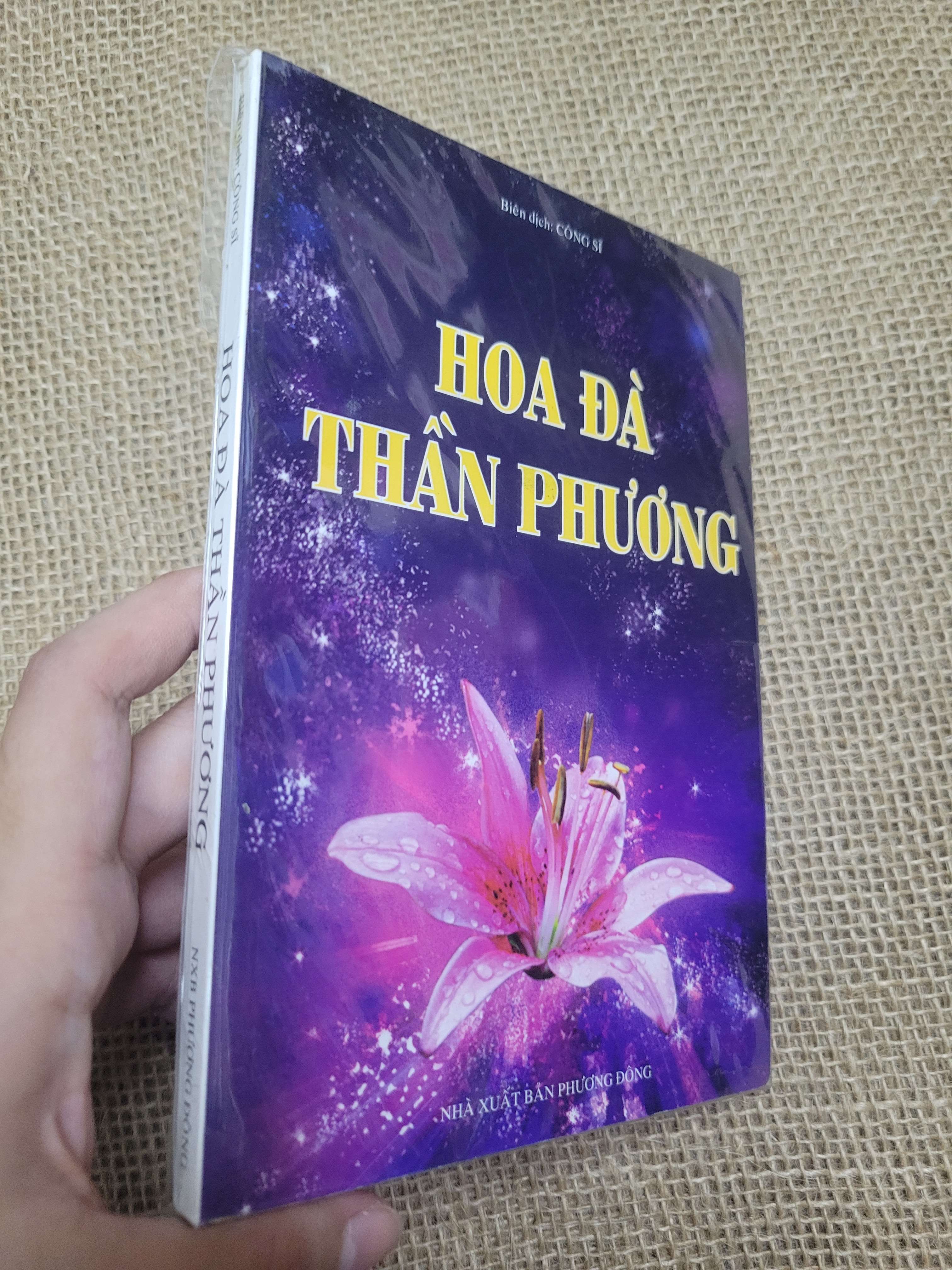 Hoa đà thần phương - Công Sĩ mới 80% bẩn bìa, ố (Sách văn học) SPP