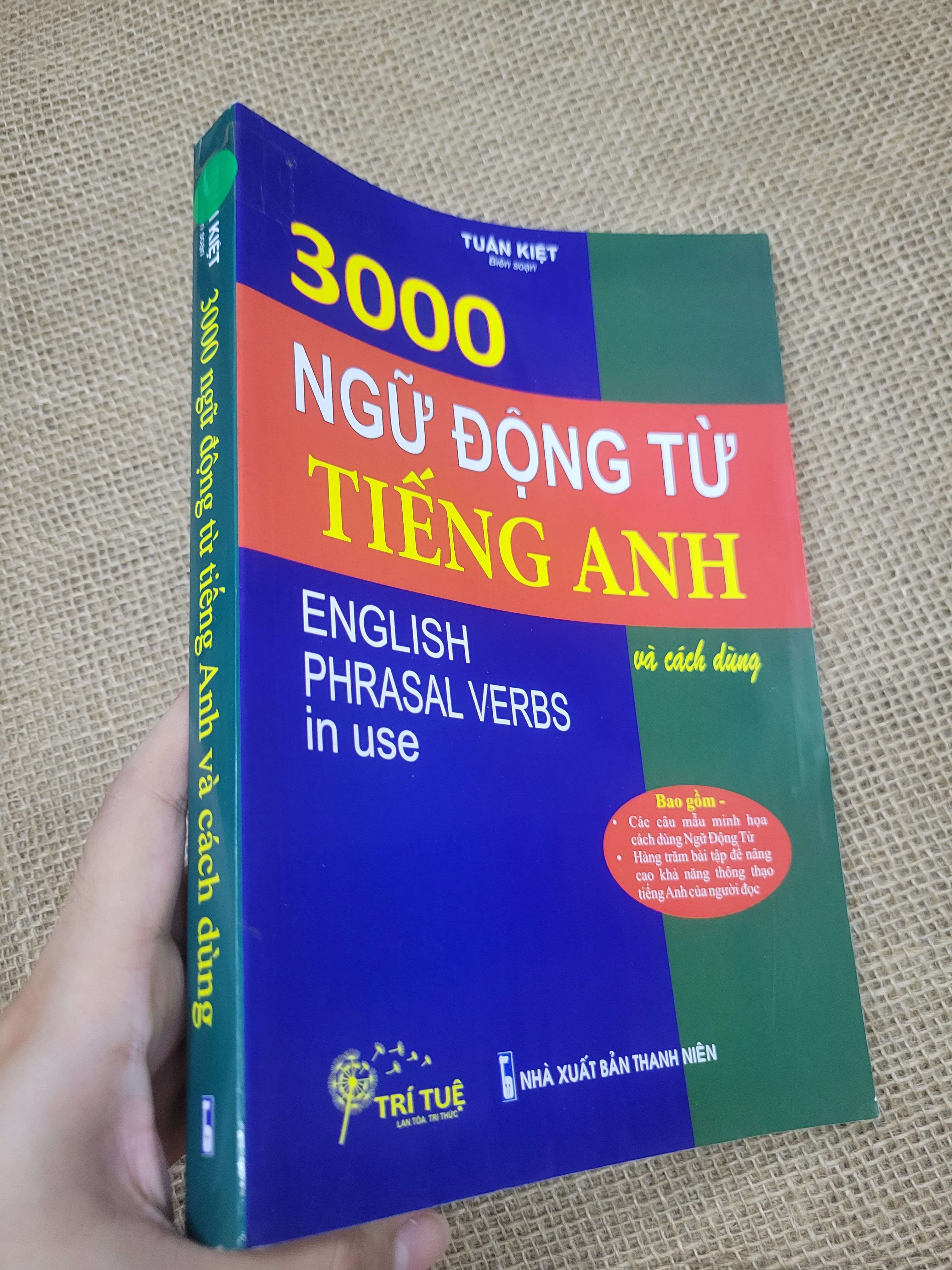 3000 ngữ động từ tiếng Anh và cách dùng - Tuấn Kiệt 2022 mới 80% bẩn bìa, ố (Sách tự học tiếng Anh) SPP