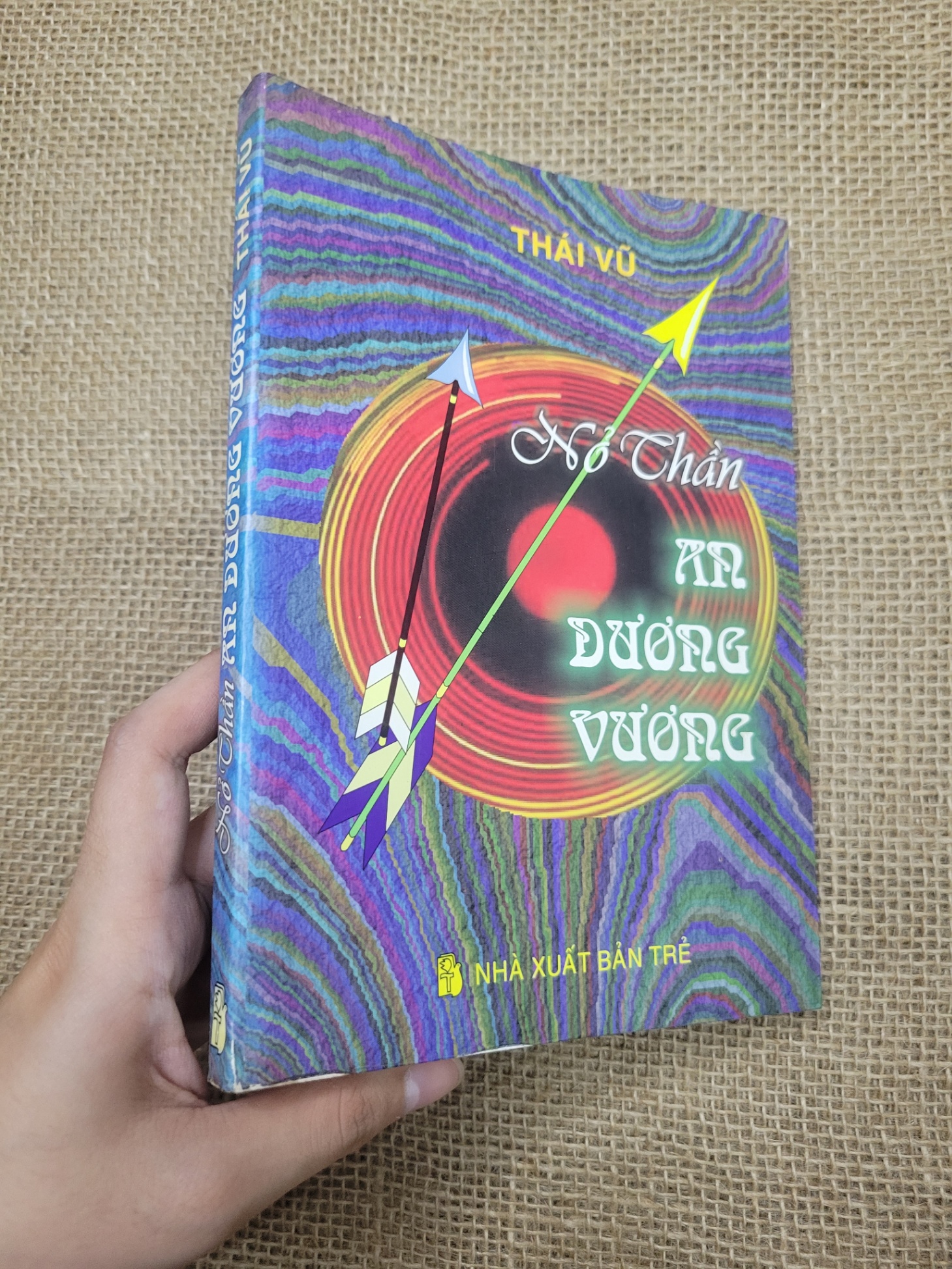 Nỏ thần An Dương Vương - Thái Vũ 1999 mới 80% bẩn bìa, ố (Sách văn học) SPP