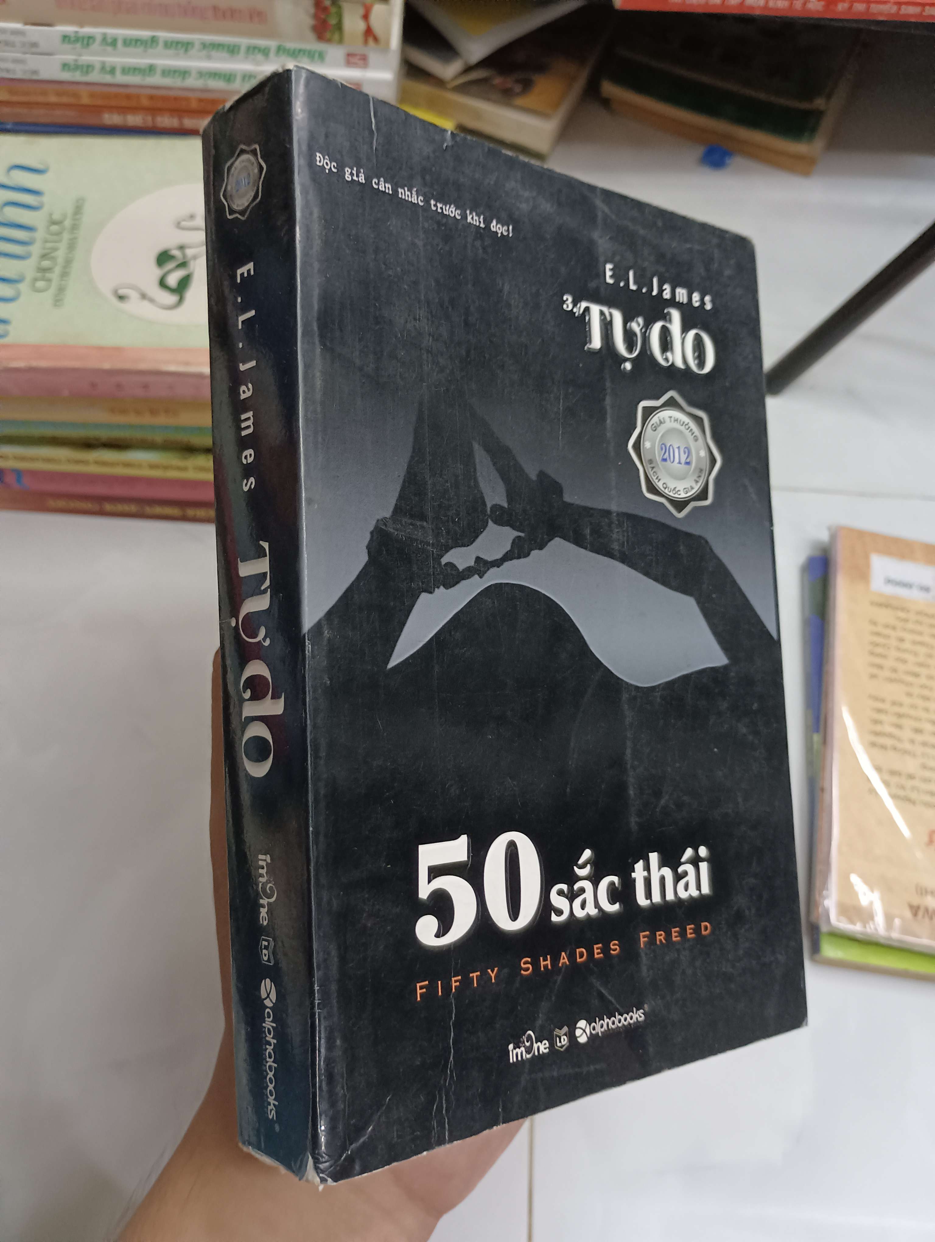 50 Sắc Thái - Tập 3: Tự Do (Fifty Shades Freed) - E. L. James (Tiểu Thuyết) SPP
