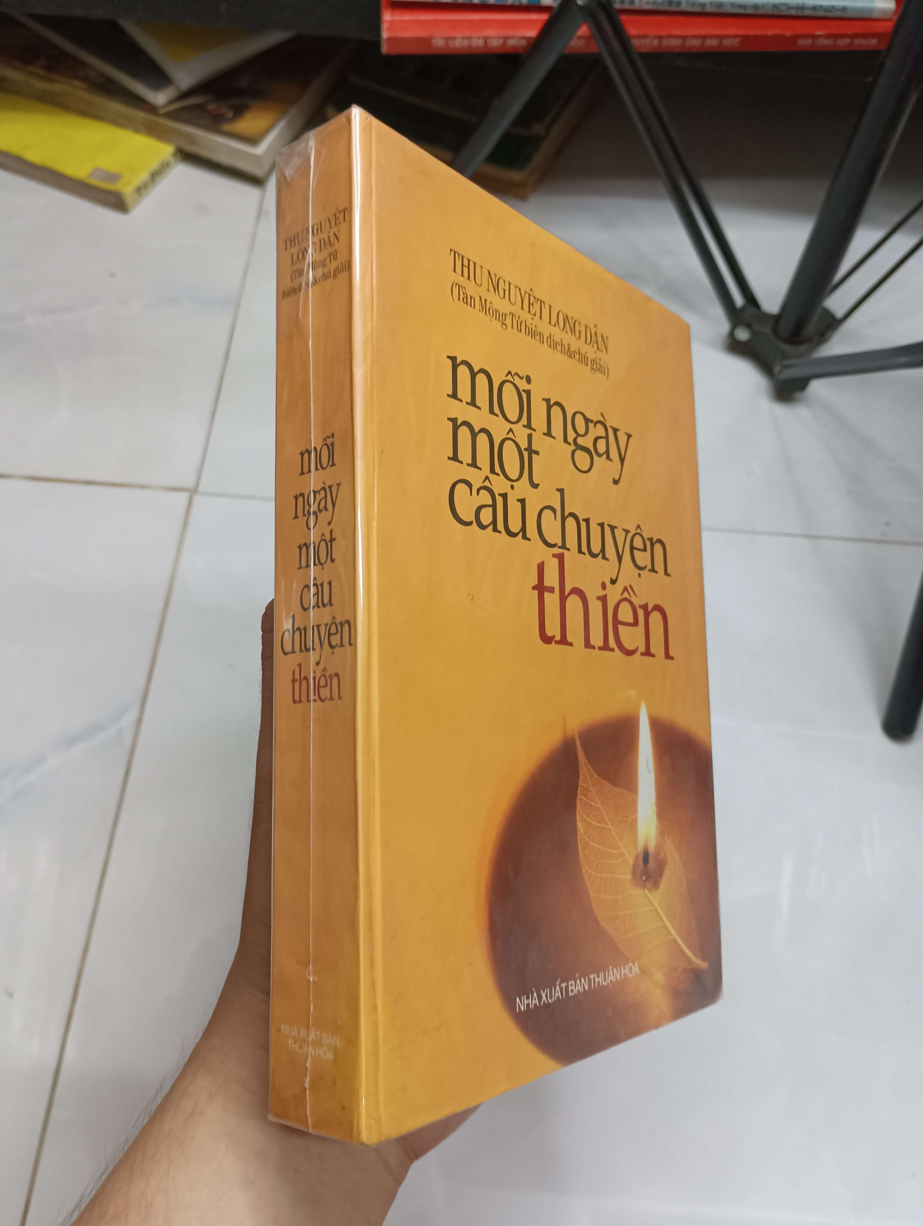 Mỗi ngày một câu chuyện thiền - Thu Nguyệt Long Dân (Sách tôn giáo - tâm linh) SPP