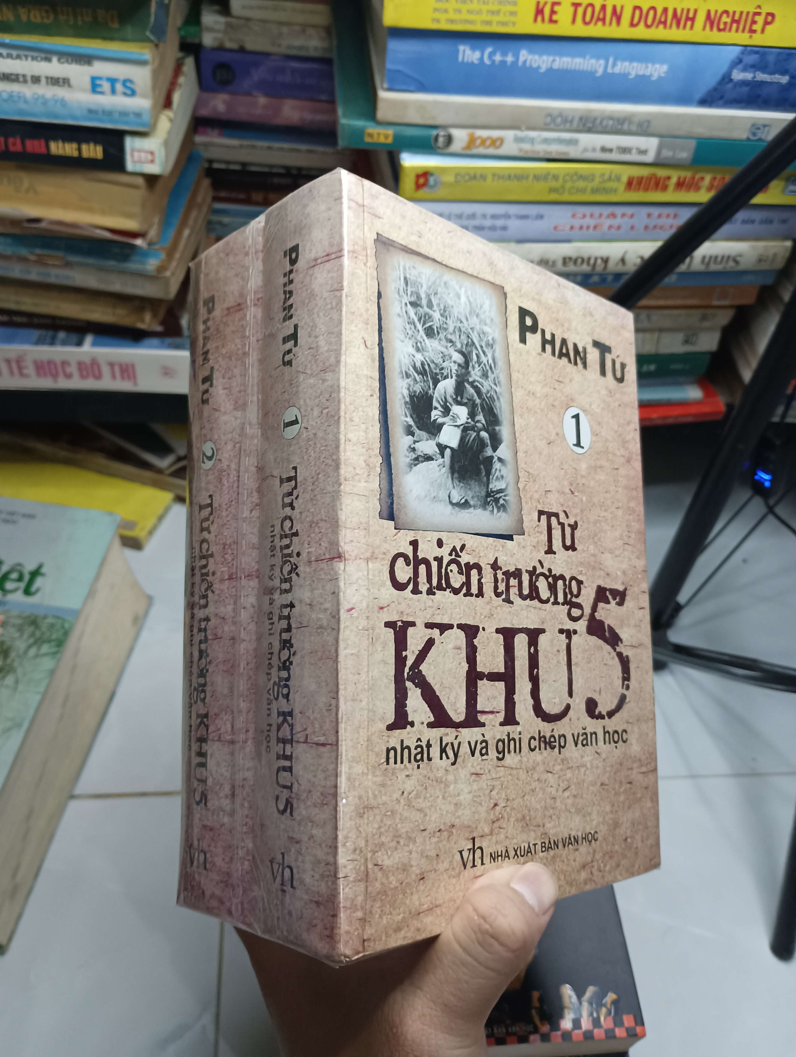 Từ chiến trường Khu 5 (Tập 1 & Tập 2) - Phan Tự (Sách văn học) SPP