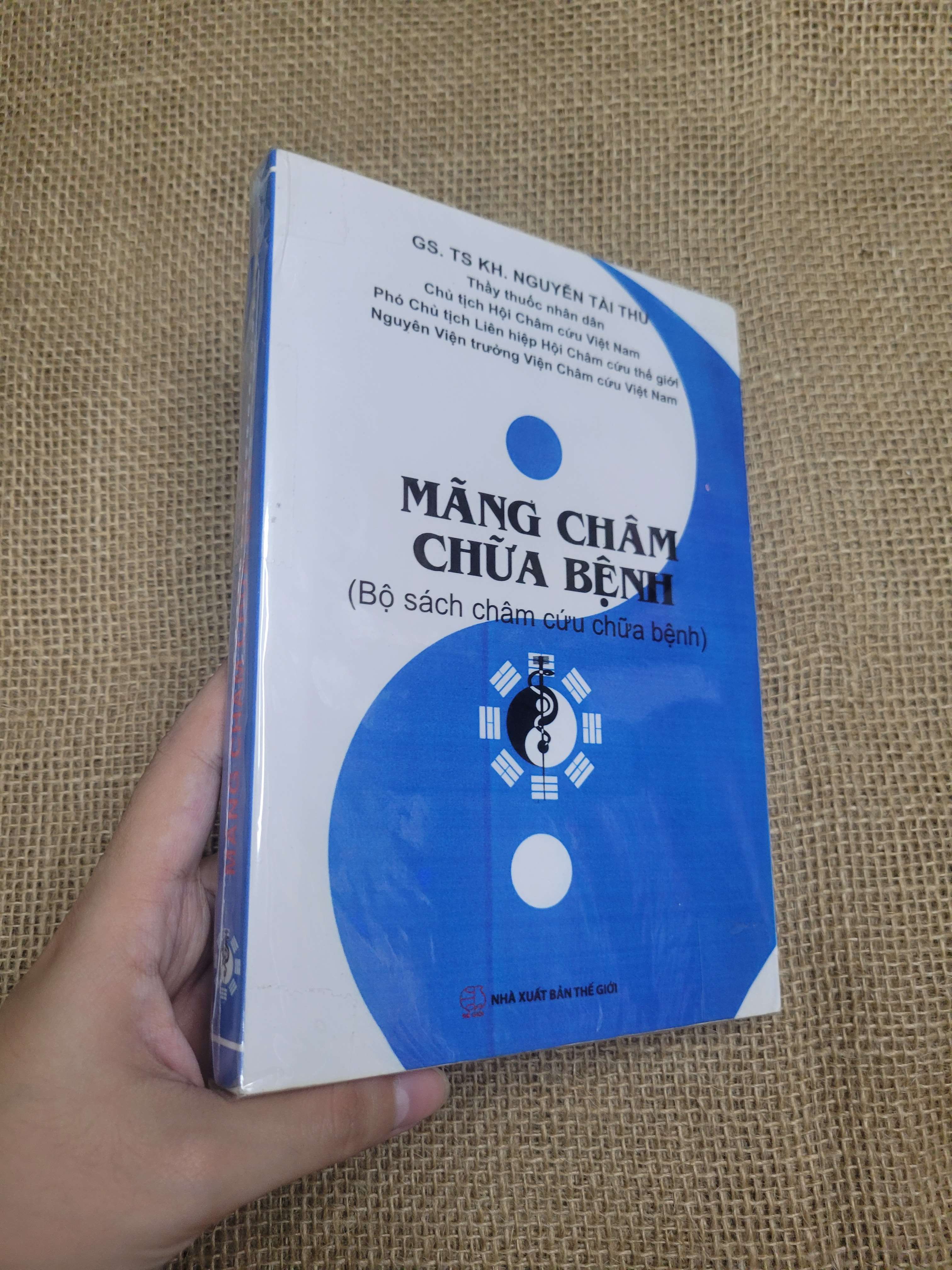 Mãng châm chữa bệnh - GS.TS.KH. Nguyễn Tài Thu mới 90% bẩn nhẹ (Sách Y học - Sức khỏe - Thể thao) SPP