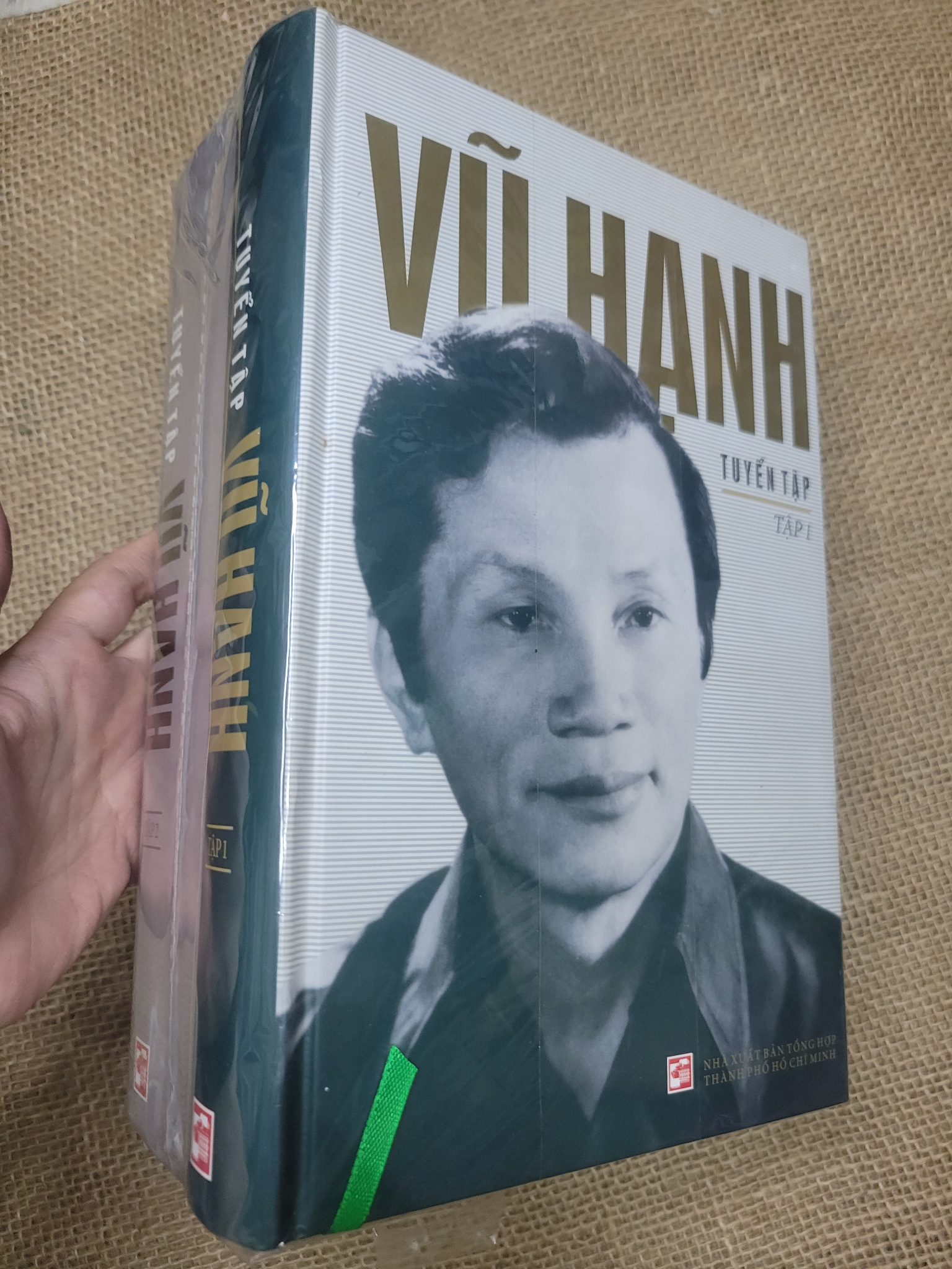 2 cuốn Tuyển tập Vũ Hạnh bìa cứng mới 80% bẩn bìa, ố (Sách văn học) SPP