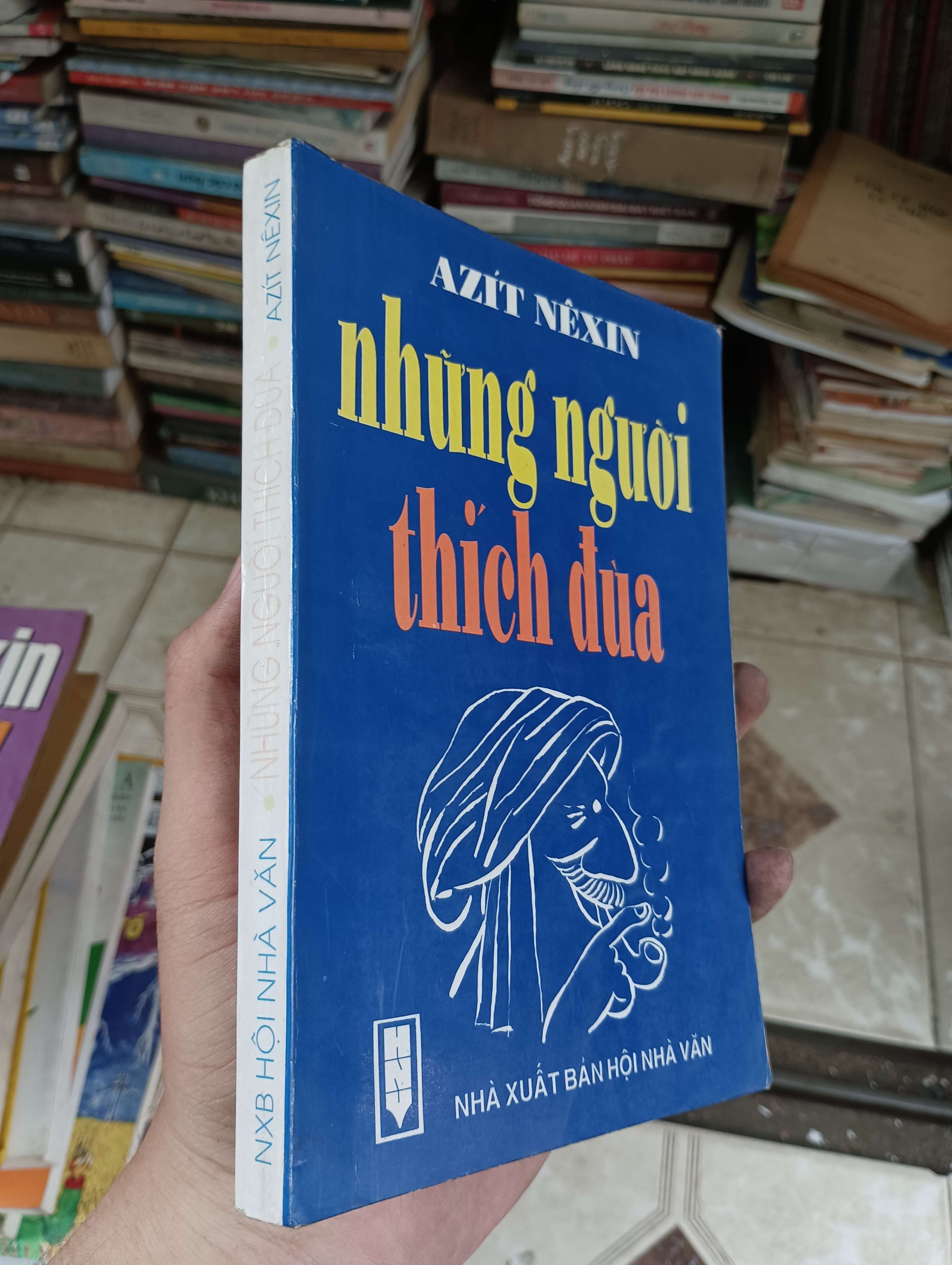 Những người thích đùa - AZIT NÉXIN 1998l (Sách văn học) BGB