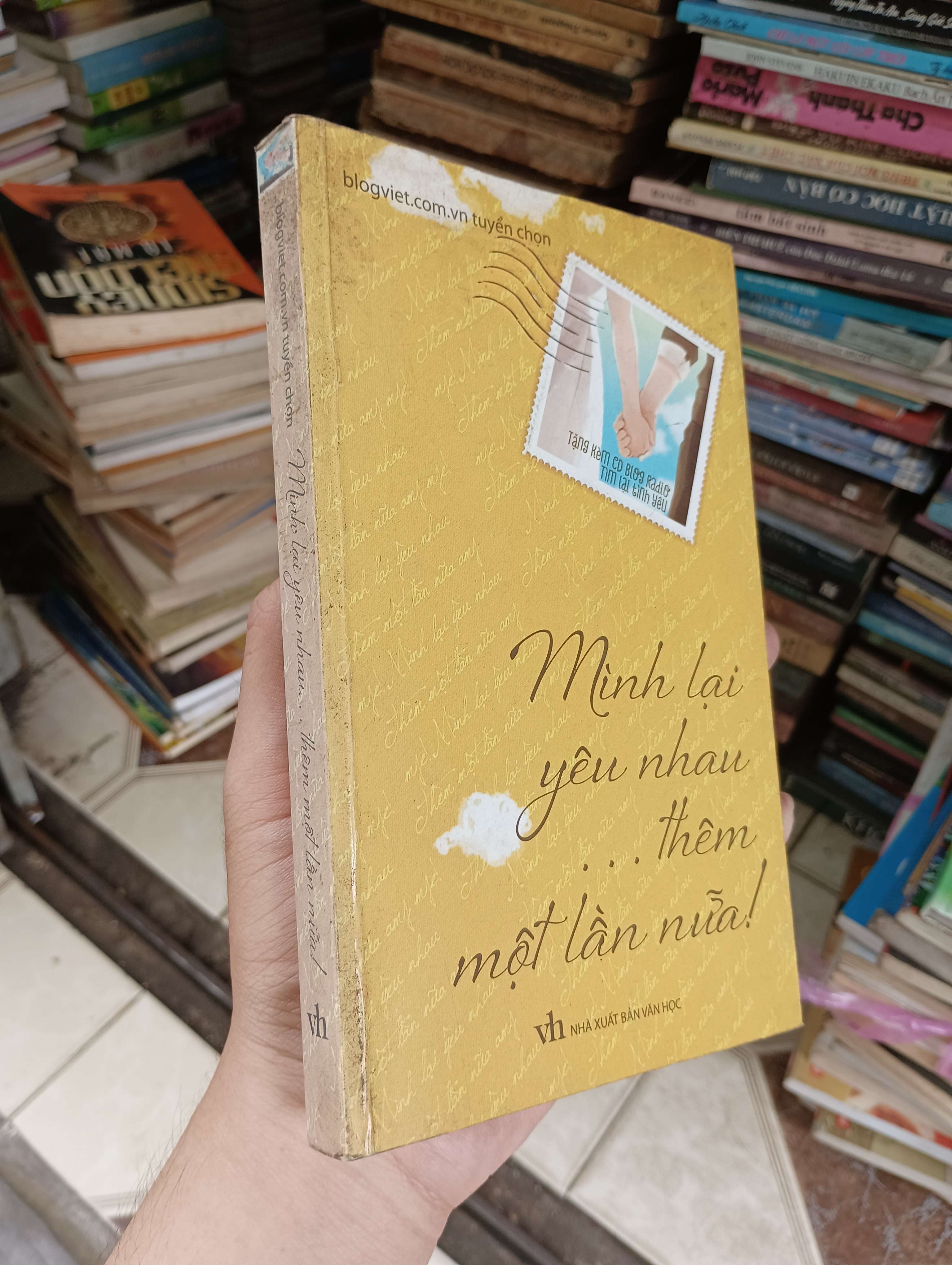 Mình lại yêu nhau thêm một lần nữa! 2013 (Tiểu Thuyết) BGB