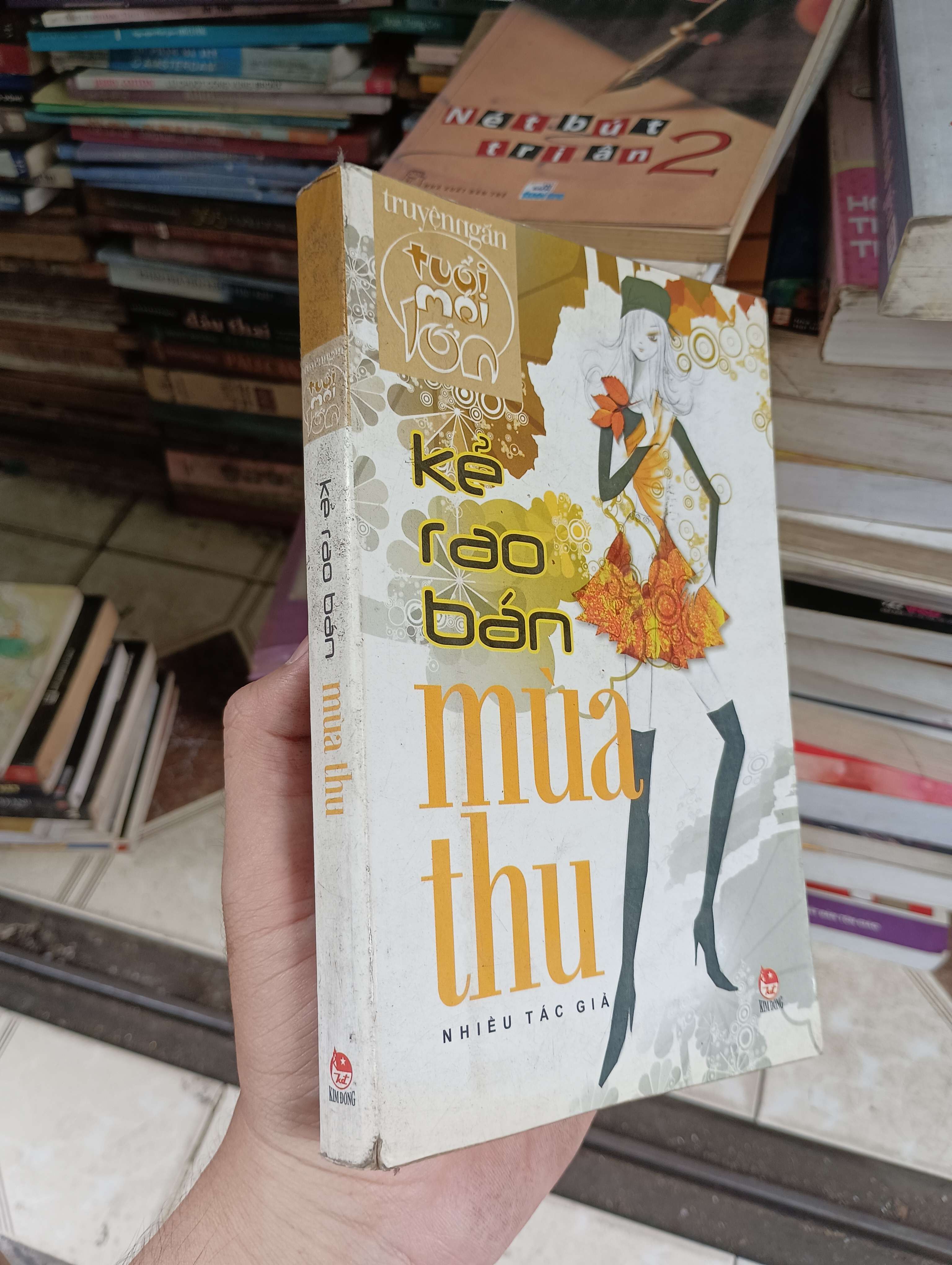 Kẻ rao bán mùa thu 2008 (Sách văn học) BGB