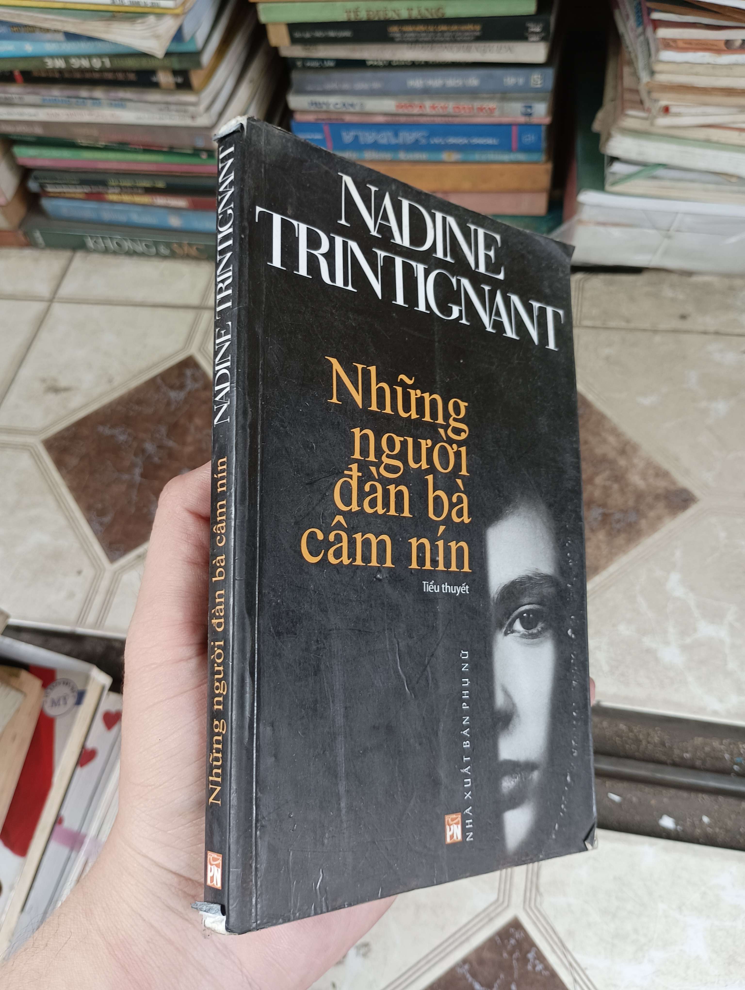 Những người đàn bà câm nín - Nadine Trintignant 2011 (Tiểu Thuyết) BGB