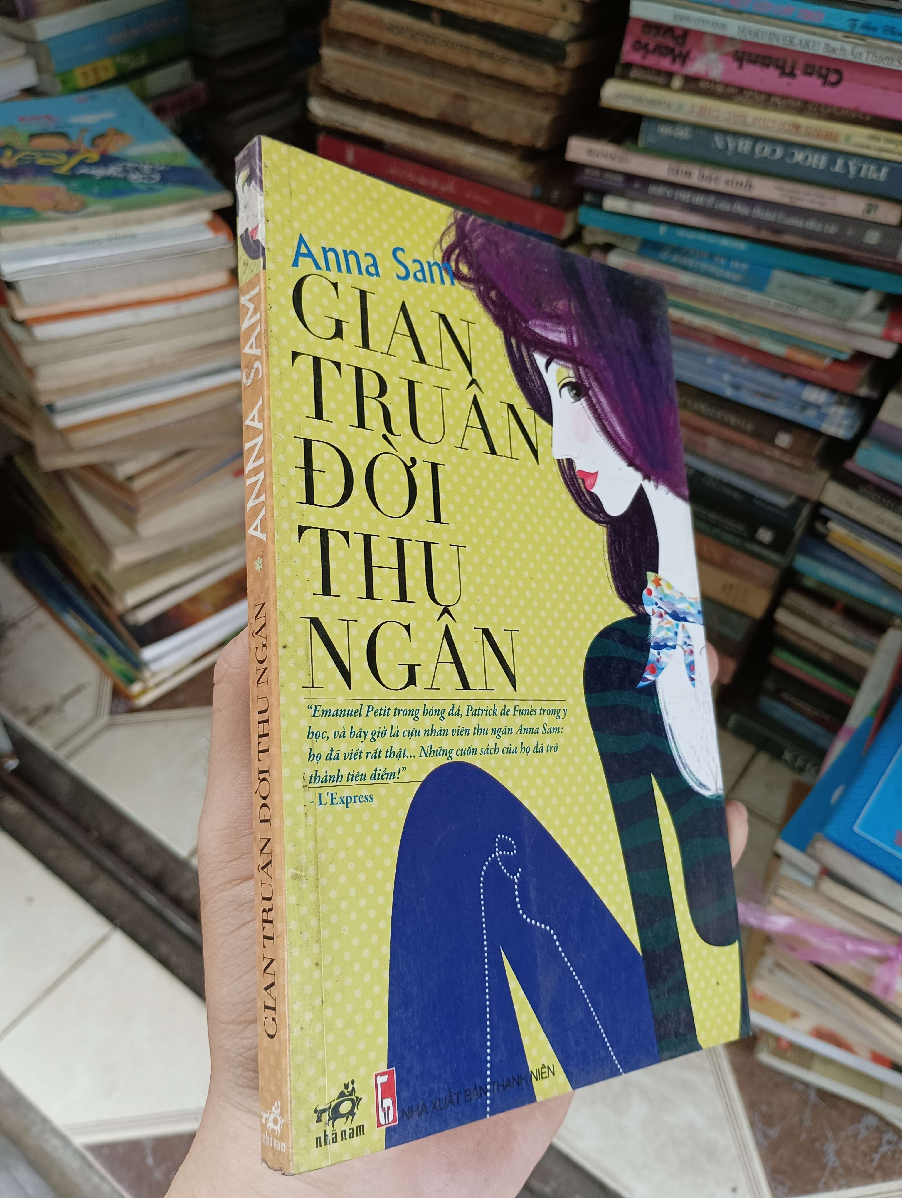 GIAN TRUÂN ĐỔI THU NGÂN - Anna Sam 2011 (Sách văn học) BGB