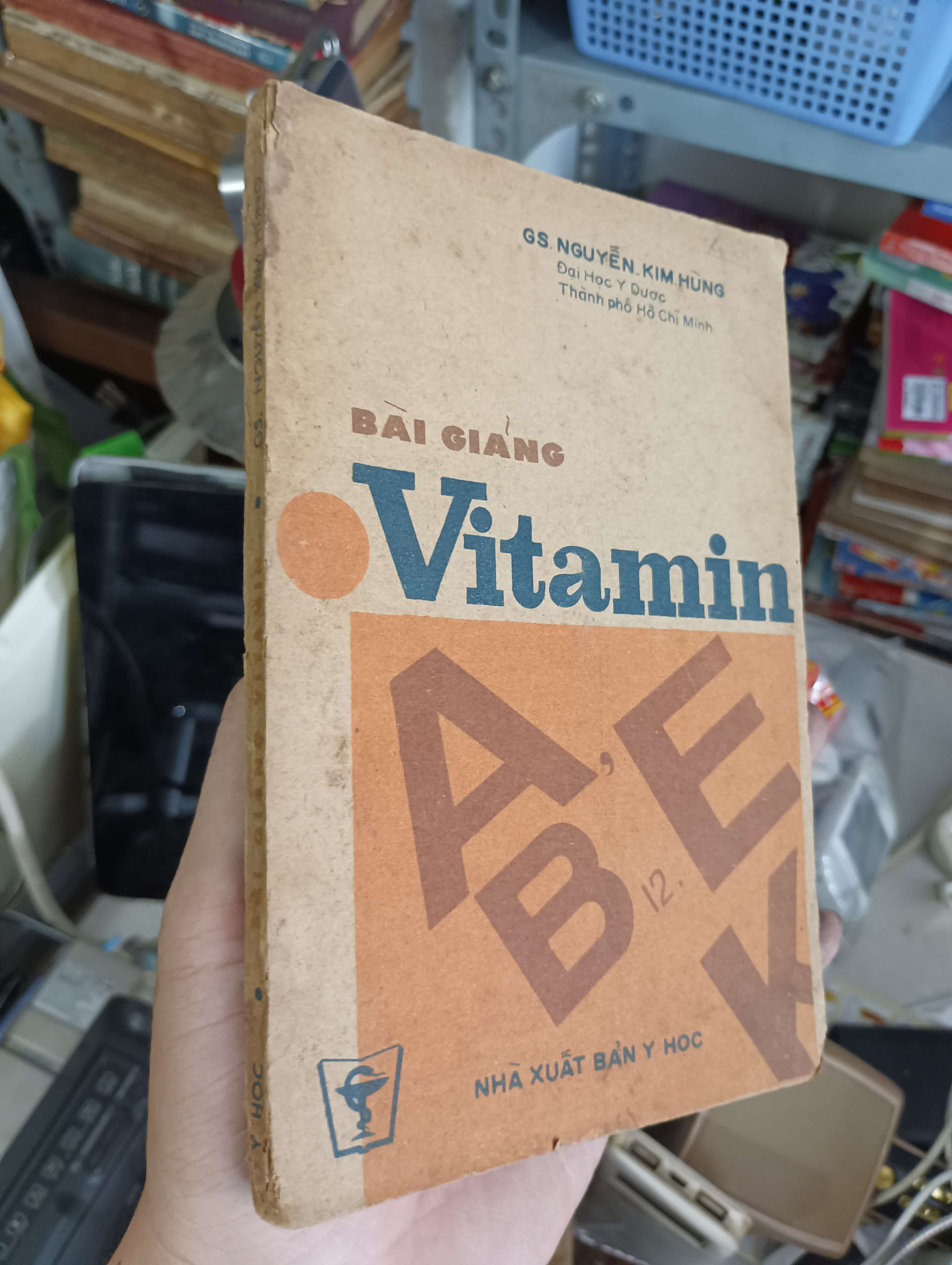 Bài Giảng Vitamin - GS. Nguyễn Kim Hùng 1986 (Sách kiến thức tổng hợp) KSX