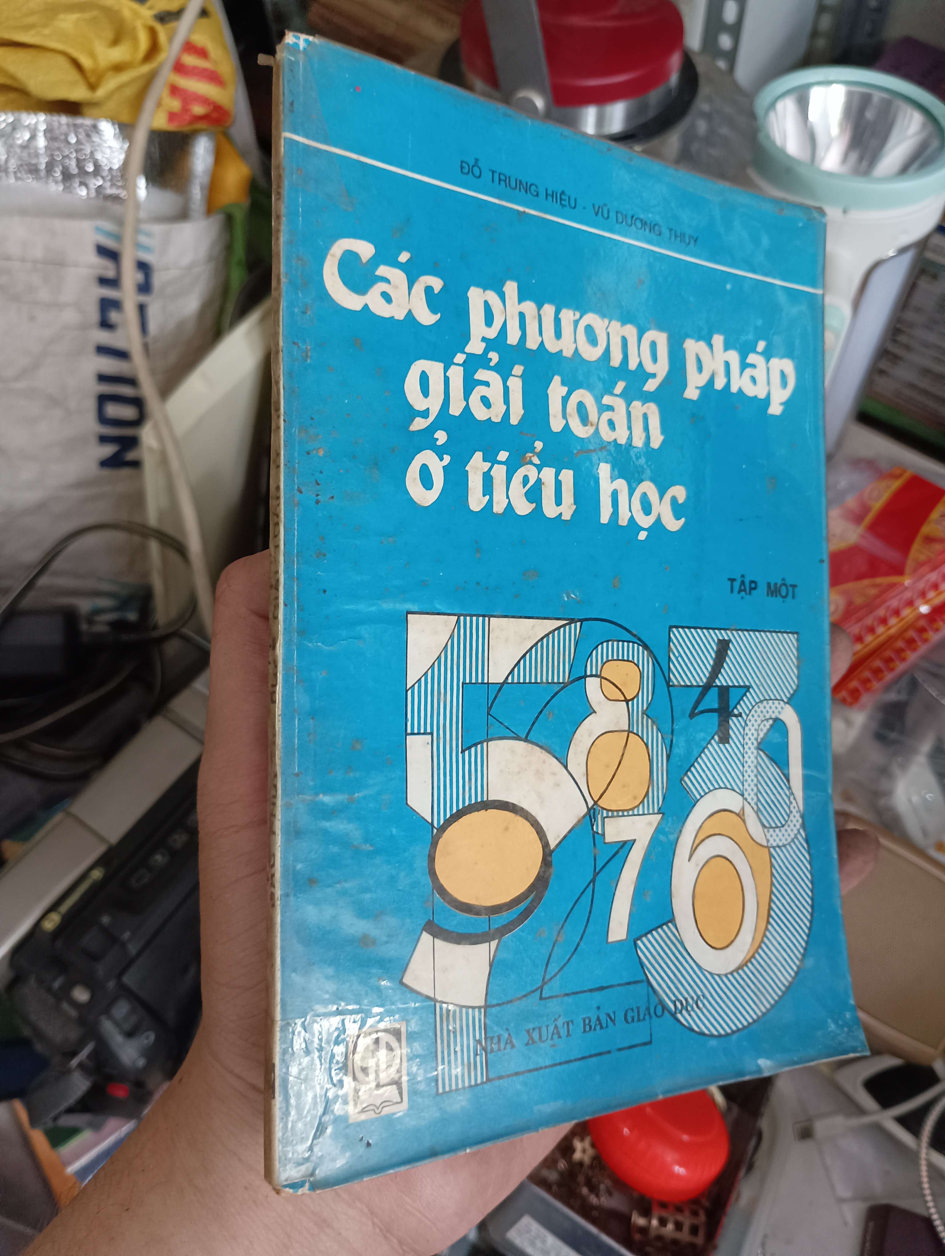 Các phương pháp giải toán ở tiểu học - Đỗ Trung Hiệu - Vũ Dương Thụy 1998 (Sách giáo khoa - giáo trình) KSX