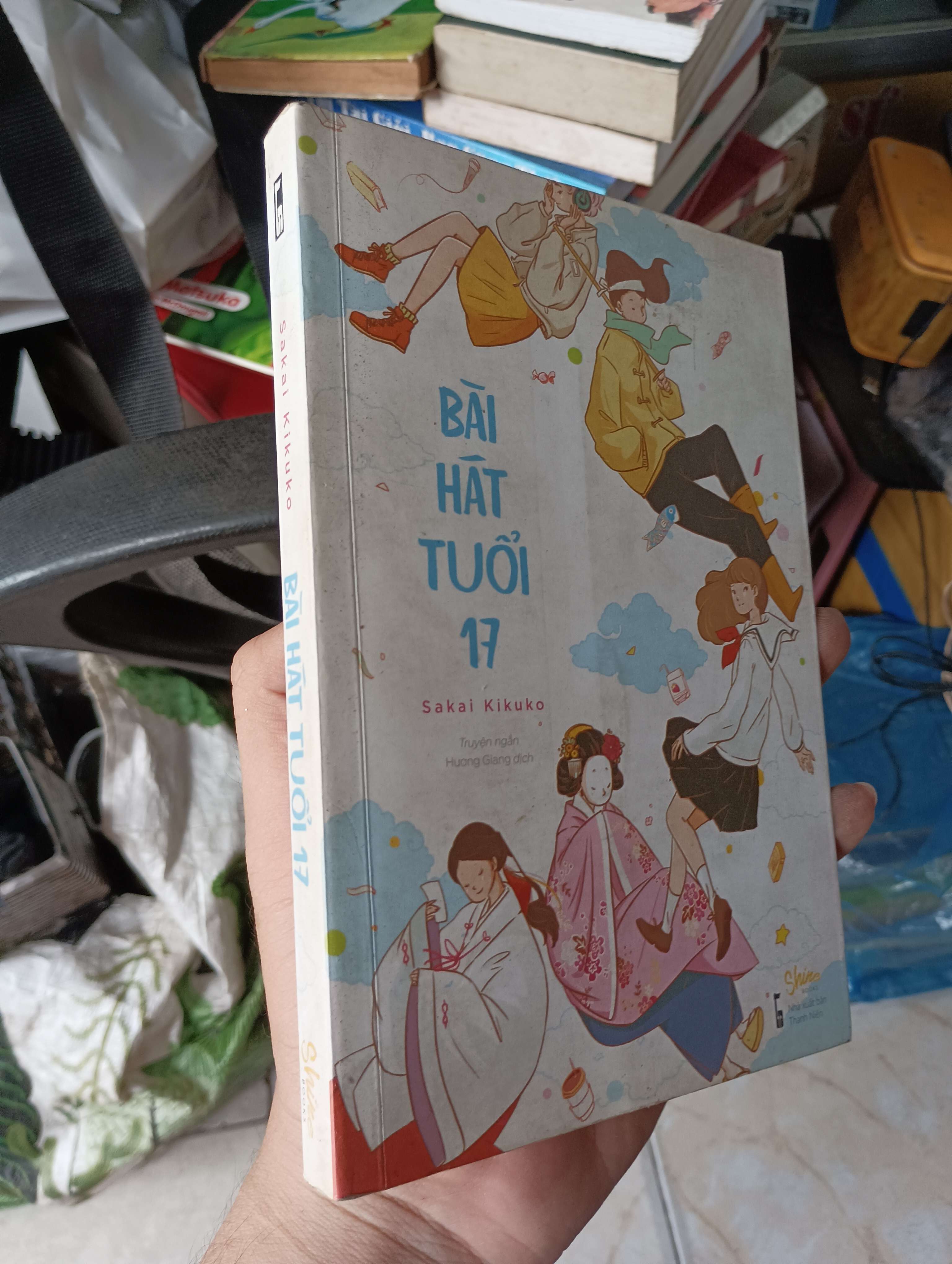 BÀI HÁT TUỔI 17 - Sakai Kikuko 2018 (Truyện Ngắn) KSX