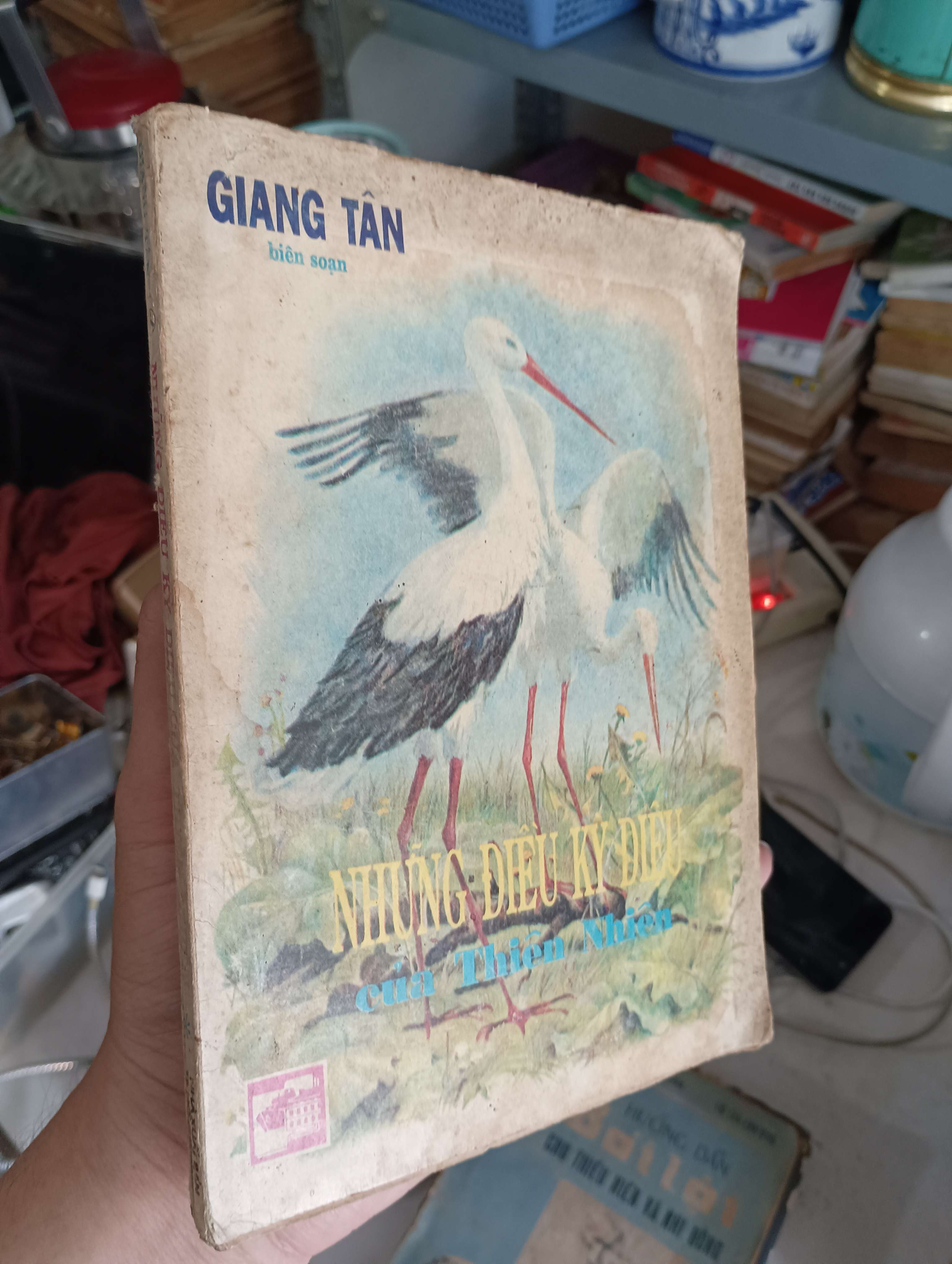 NHỮNG ĐIỀU KỲ DIỆU CỦA THIÊN NHIÊN - GIANG TÂN 1993 (Sách văn học) KSX