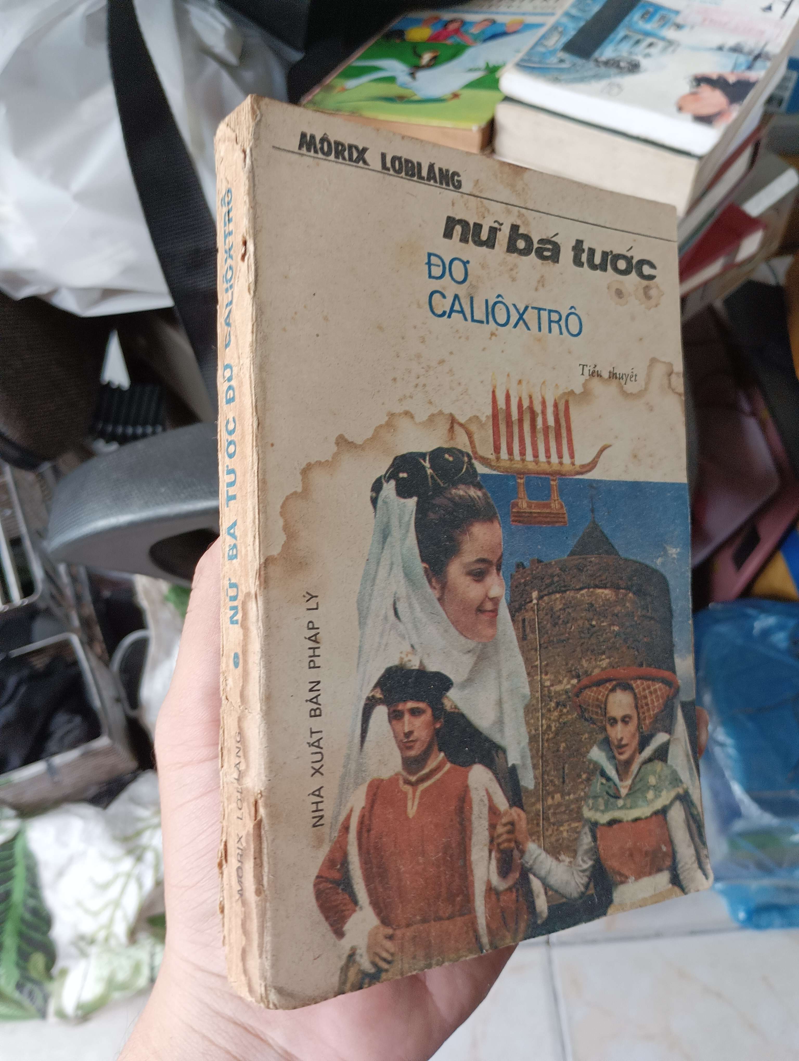 NỮ BÁ TƯỚC ĐƠ CALIÔXTRÔ - Mórix Lobláng 1988 (Văn học nước ngoài) KSX