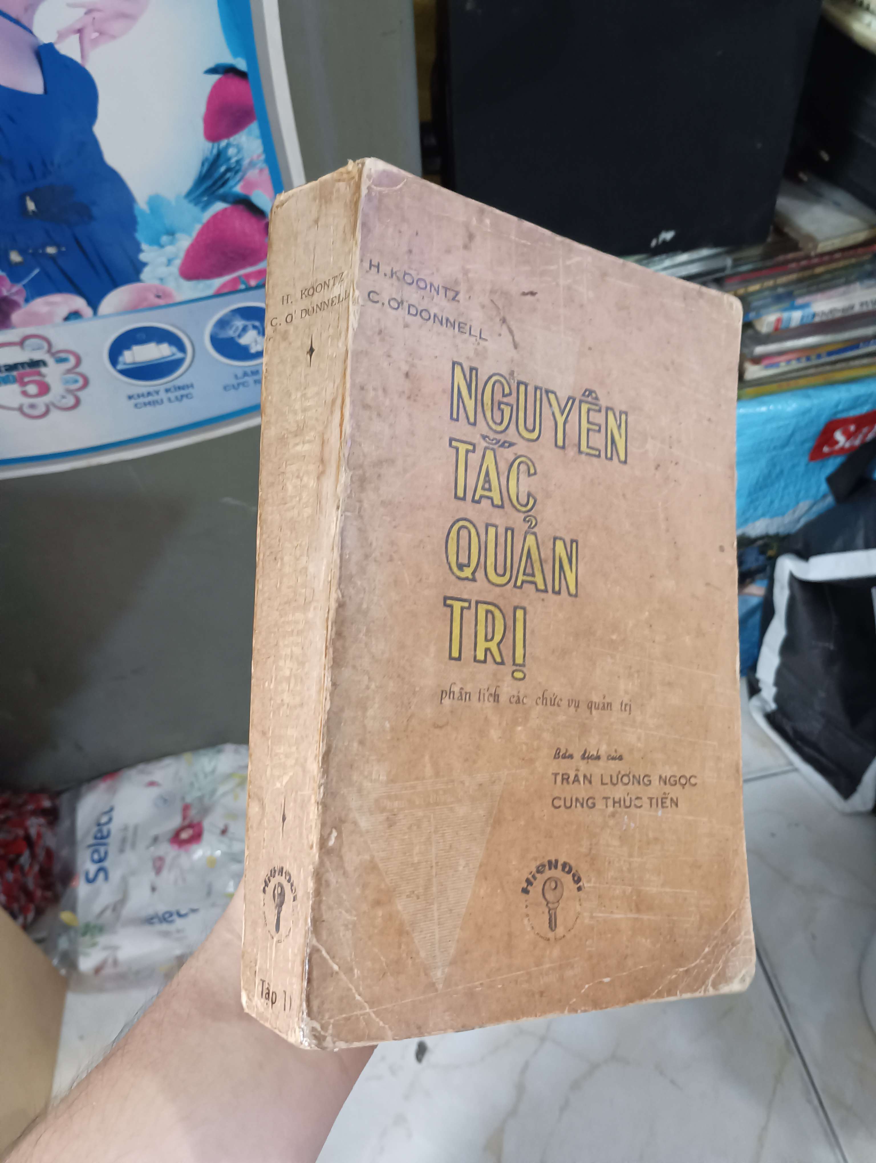 Nguyên Tắc Quản Trị (Phân tích các chức vụ quản trị - Tập 1) 1973 (Quản trị - lãnh đạo) KSX