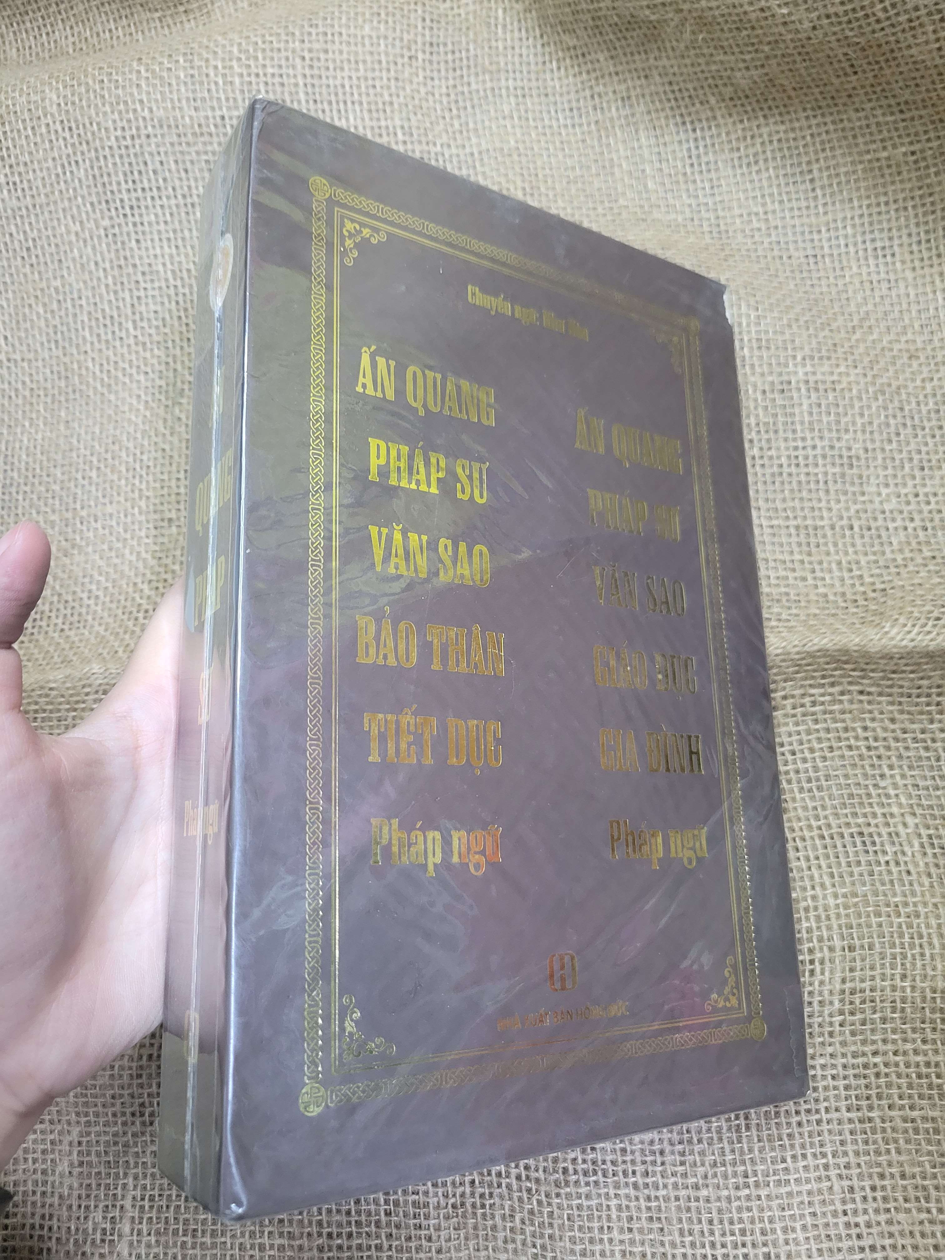 2 cuốn Ấn Quang Pháp Sư Pháp Ngữ - Như Hòa mới 90% bẩn nhẹ (Sách tôn giáo - tâm linh) SPP